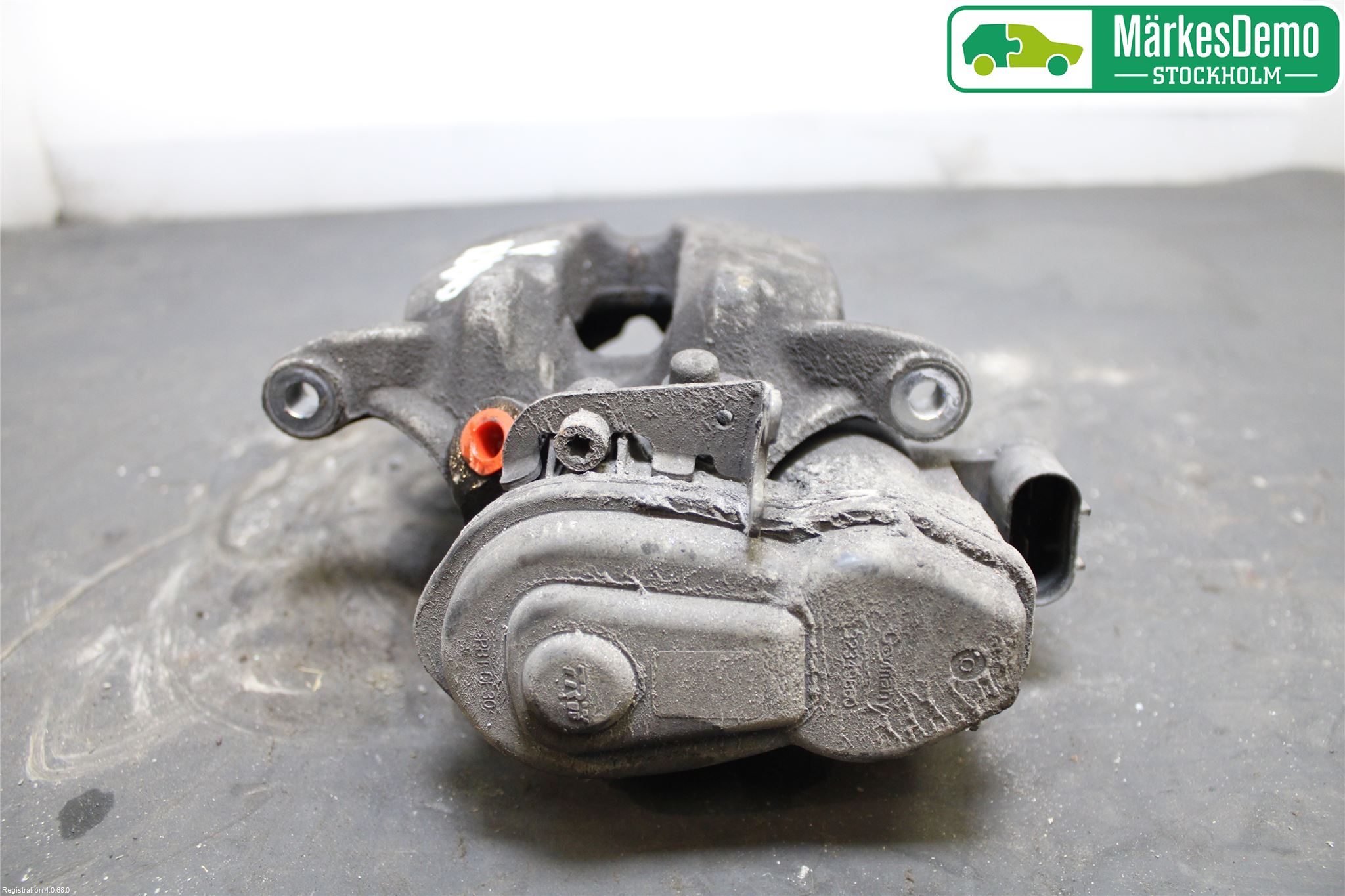BMW 5 F10/F11/F18 09-17 Bromsok Bak Vänster