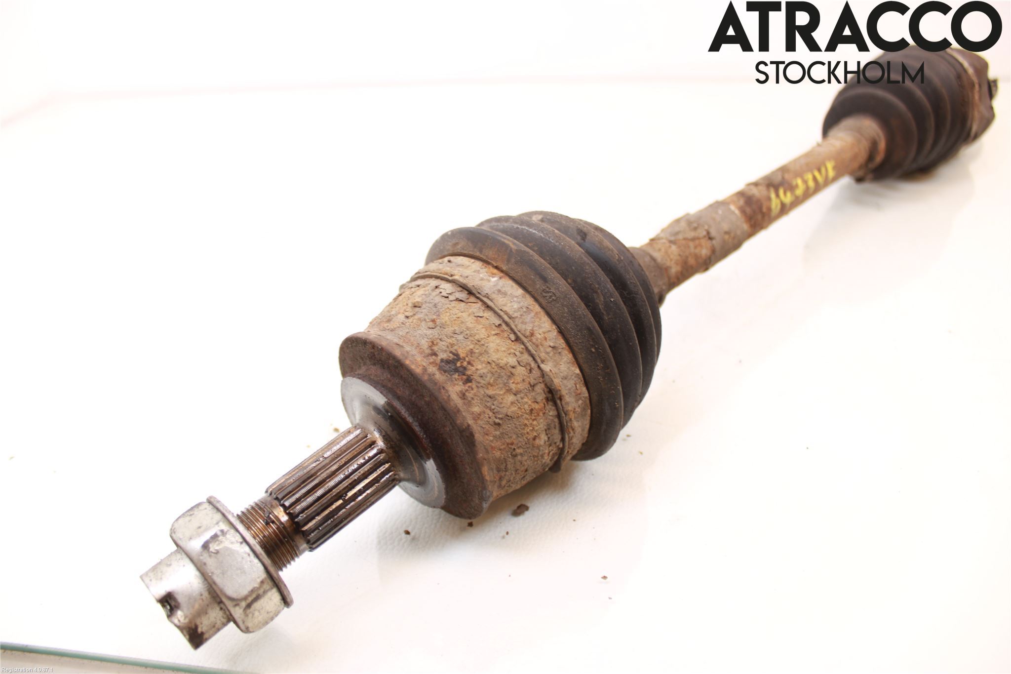 Opel CORSA D 07-14 Drivaxel Fram Vänster