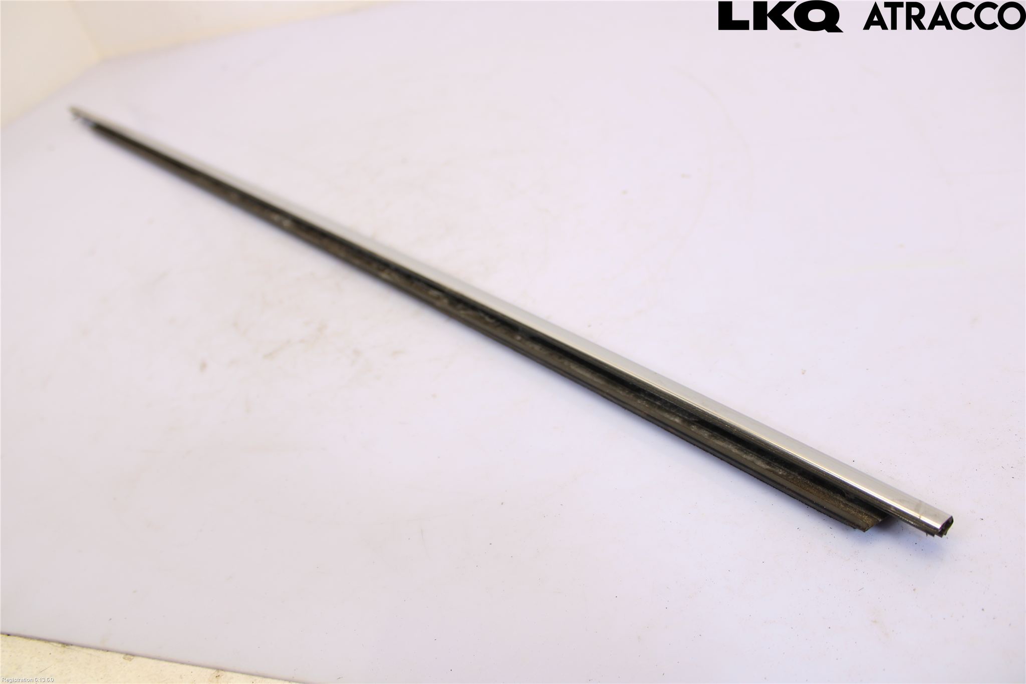 Toyota AURIS 13-19 Dörr Dekorlist Fram Hö