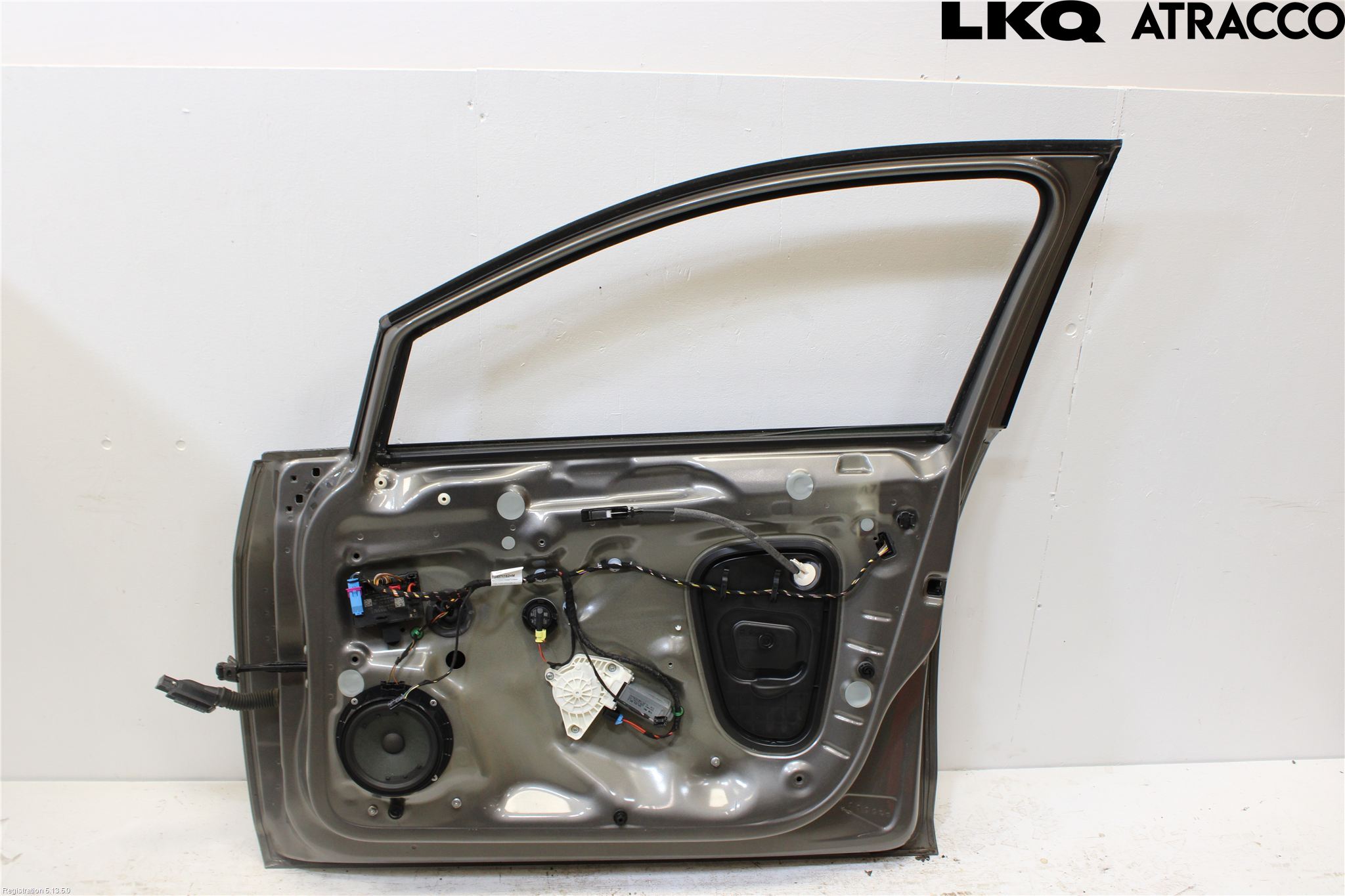 Volkswagen VW GOLF / E-GOLF VII 13-20 Dörr Fram Höger