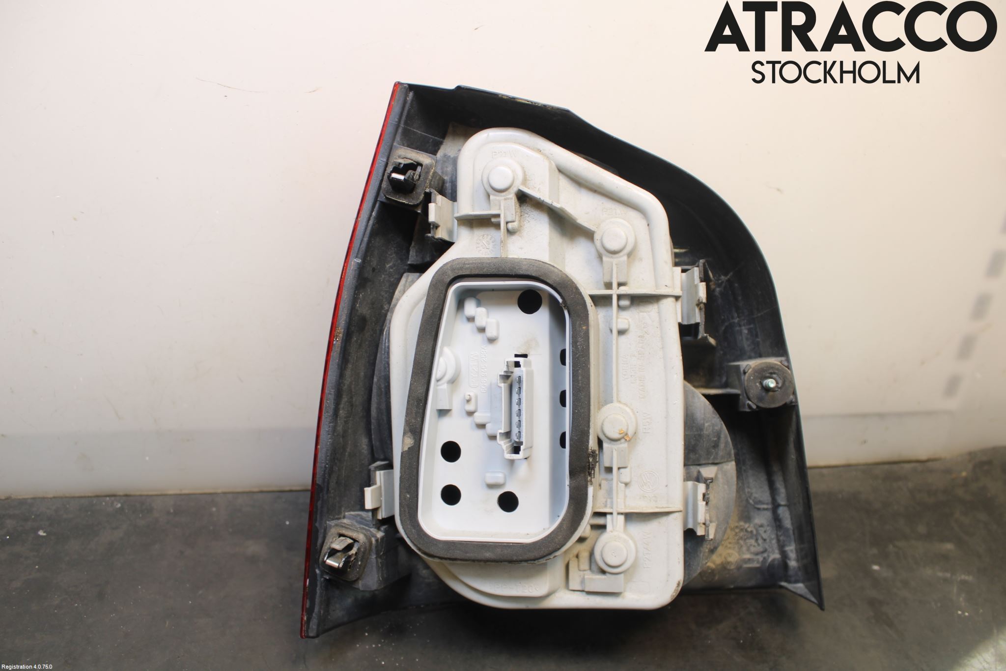 Volkswagen VW POLO 02-05 Bakljus Höger