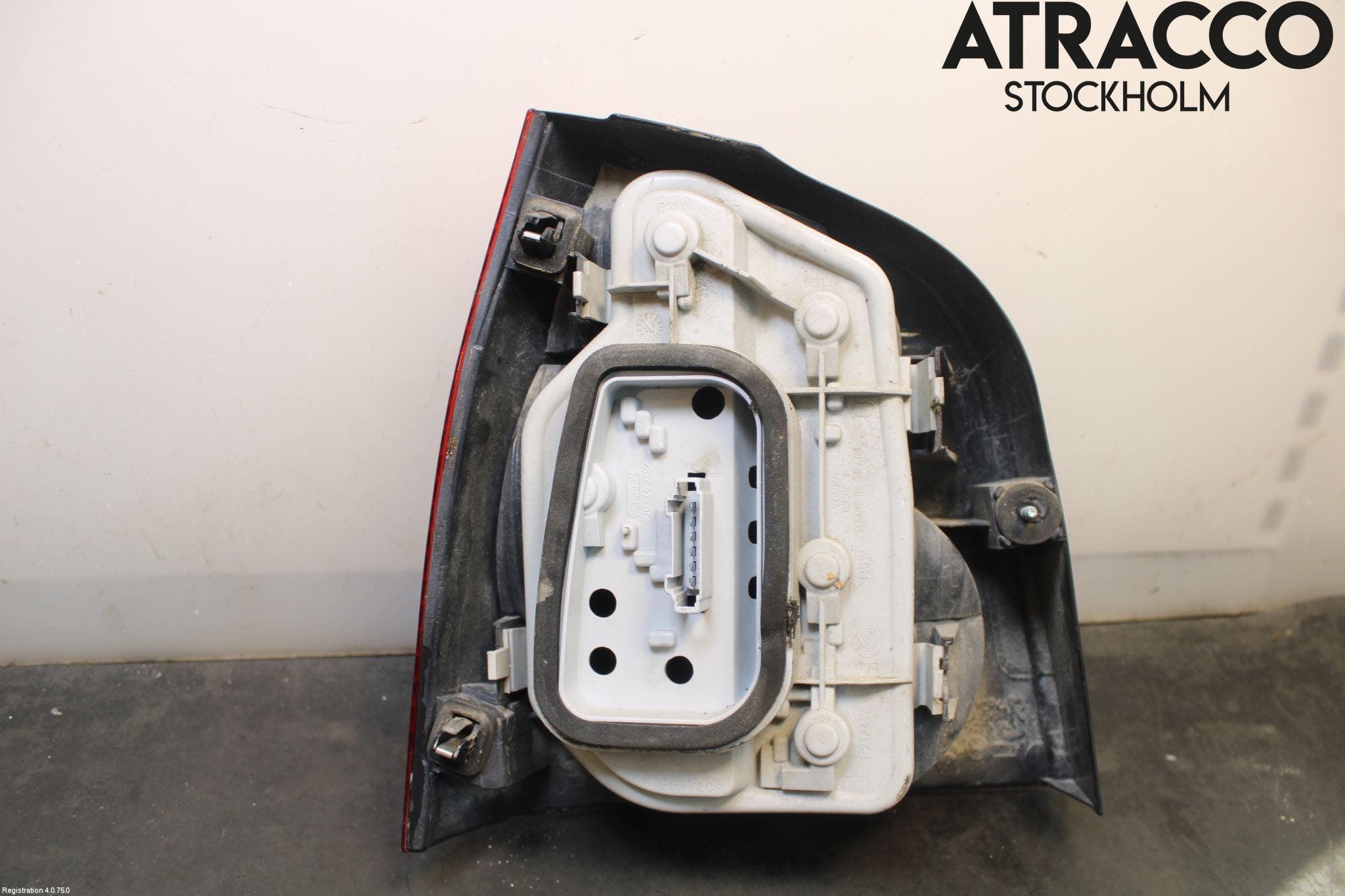 Volkswagen VW POLO 02-05 Bakljus Höger