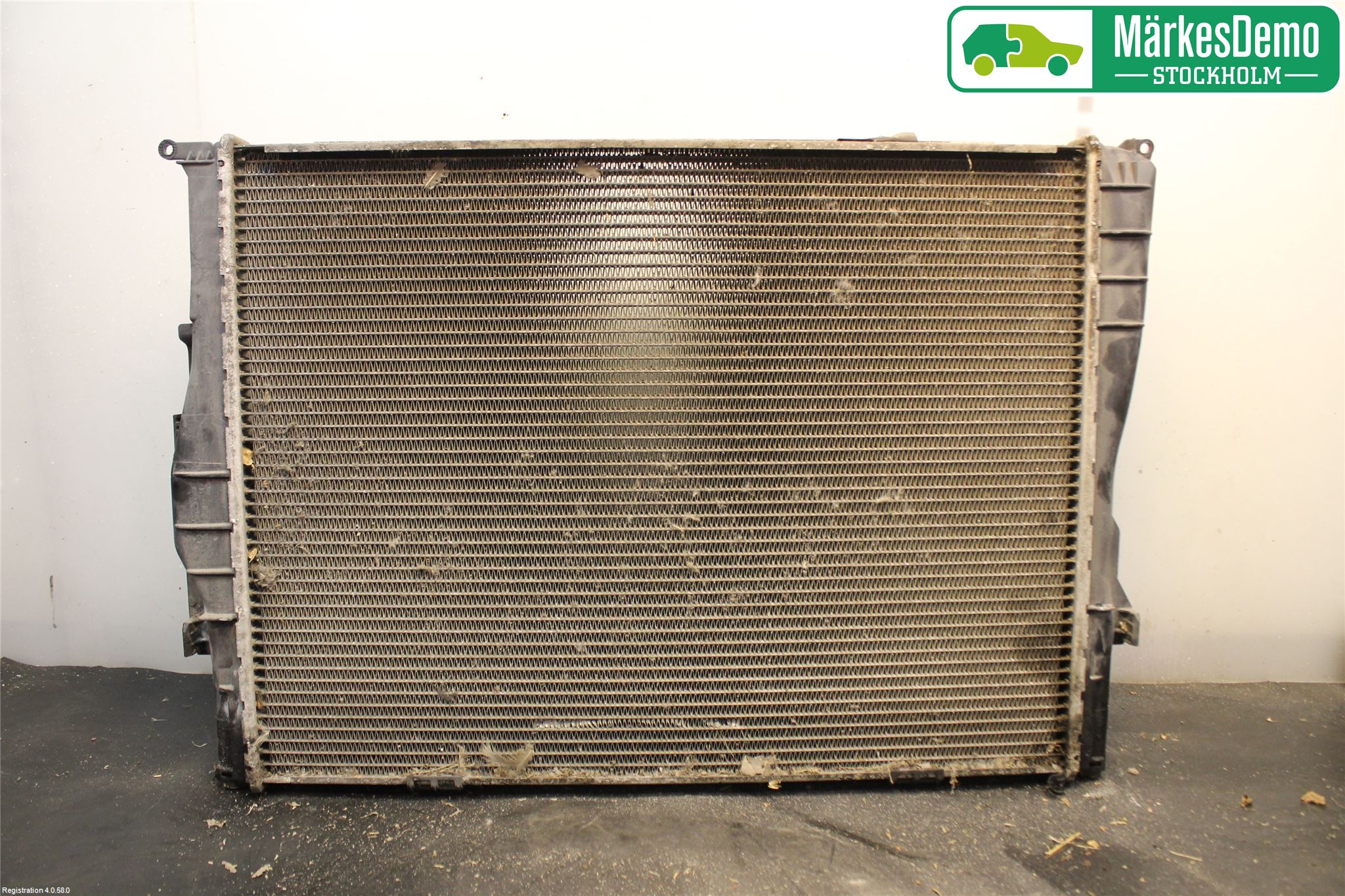 BMW 1 E87/81 5D/3D 03-11 Kylare Aut