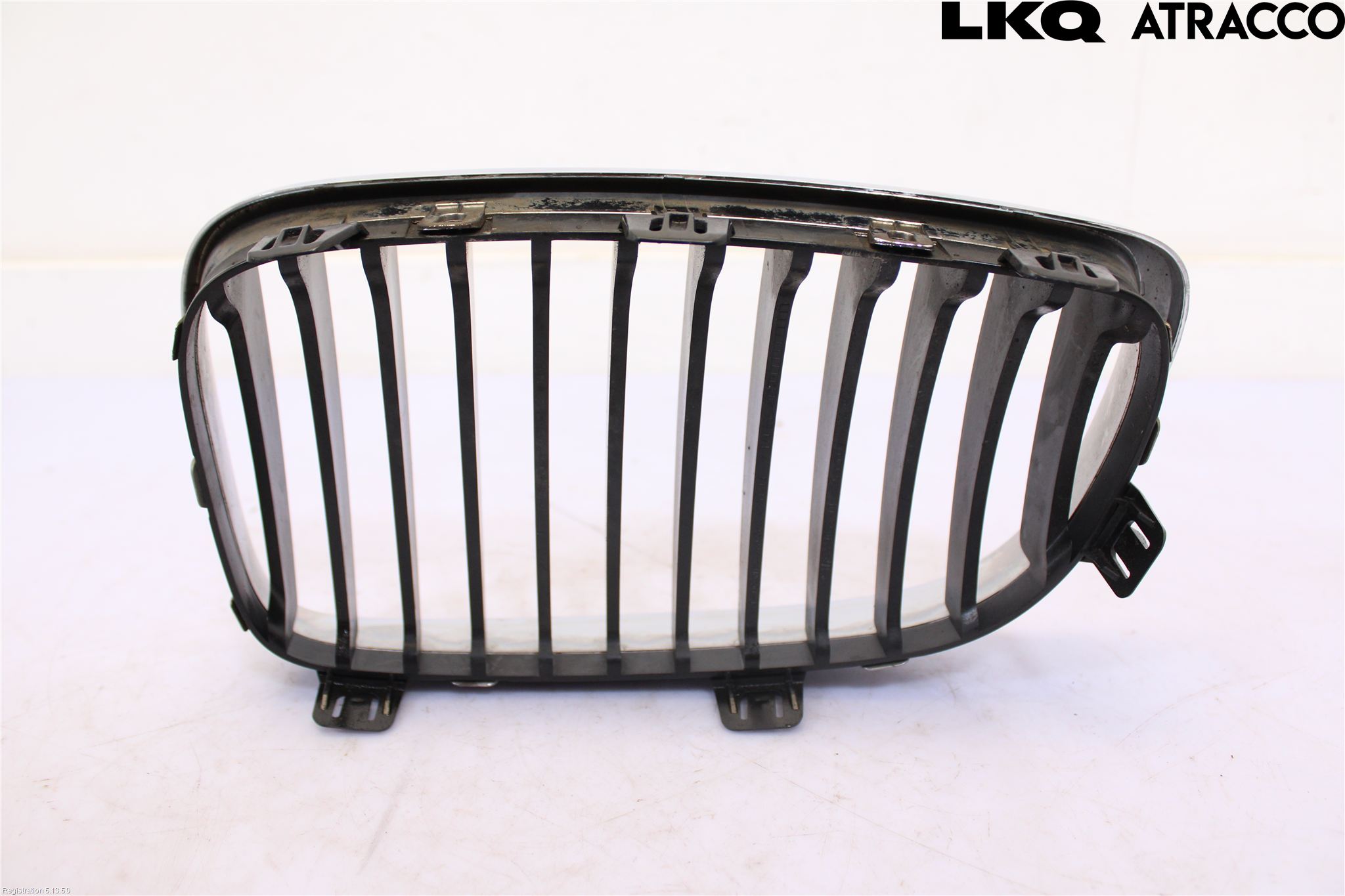 BMW 1 E87/81 5D/3D 03-11 Grilldel Höger