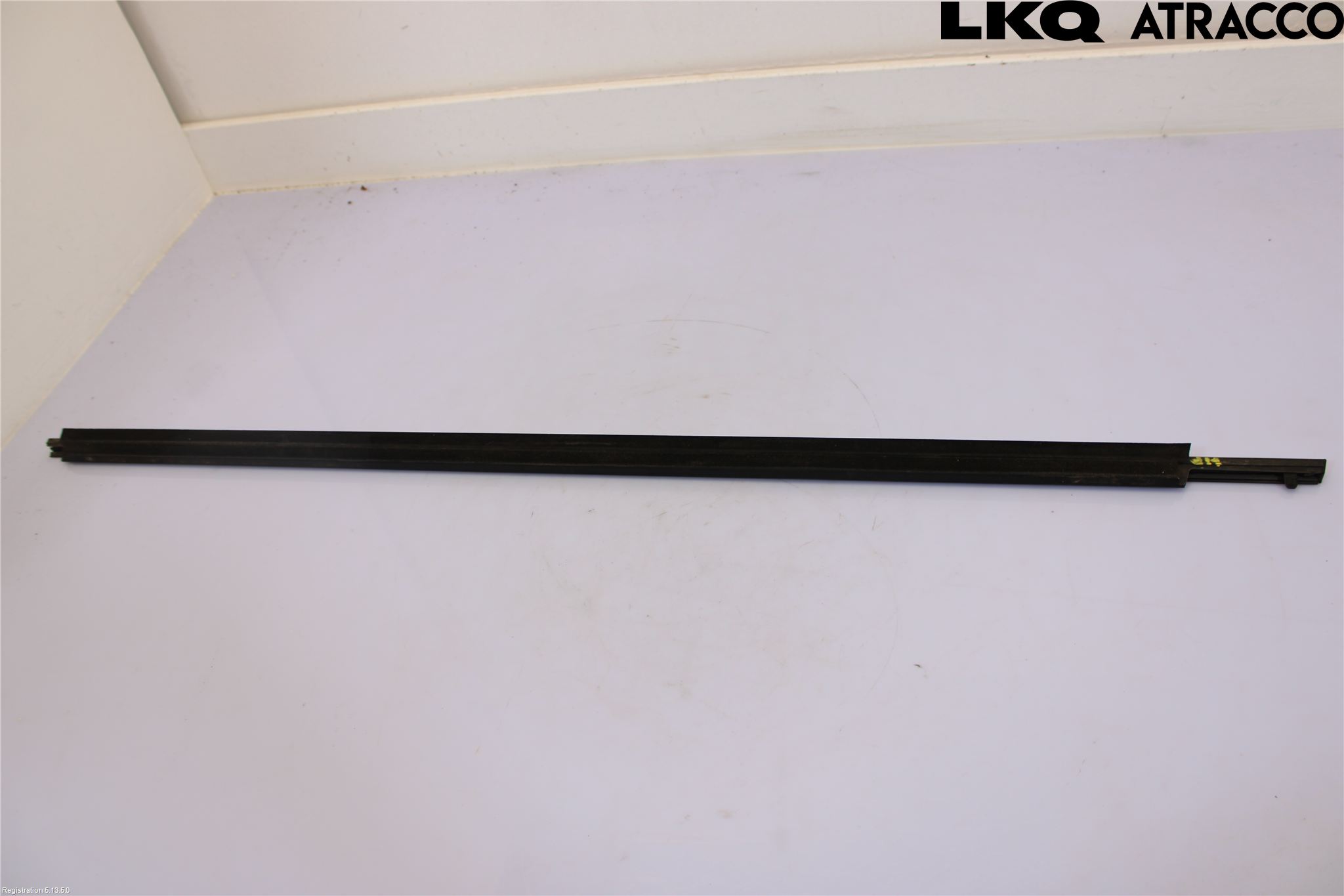Toyota AURIS 13-19 Dörr Dekorlist Fram Hö