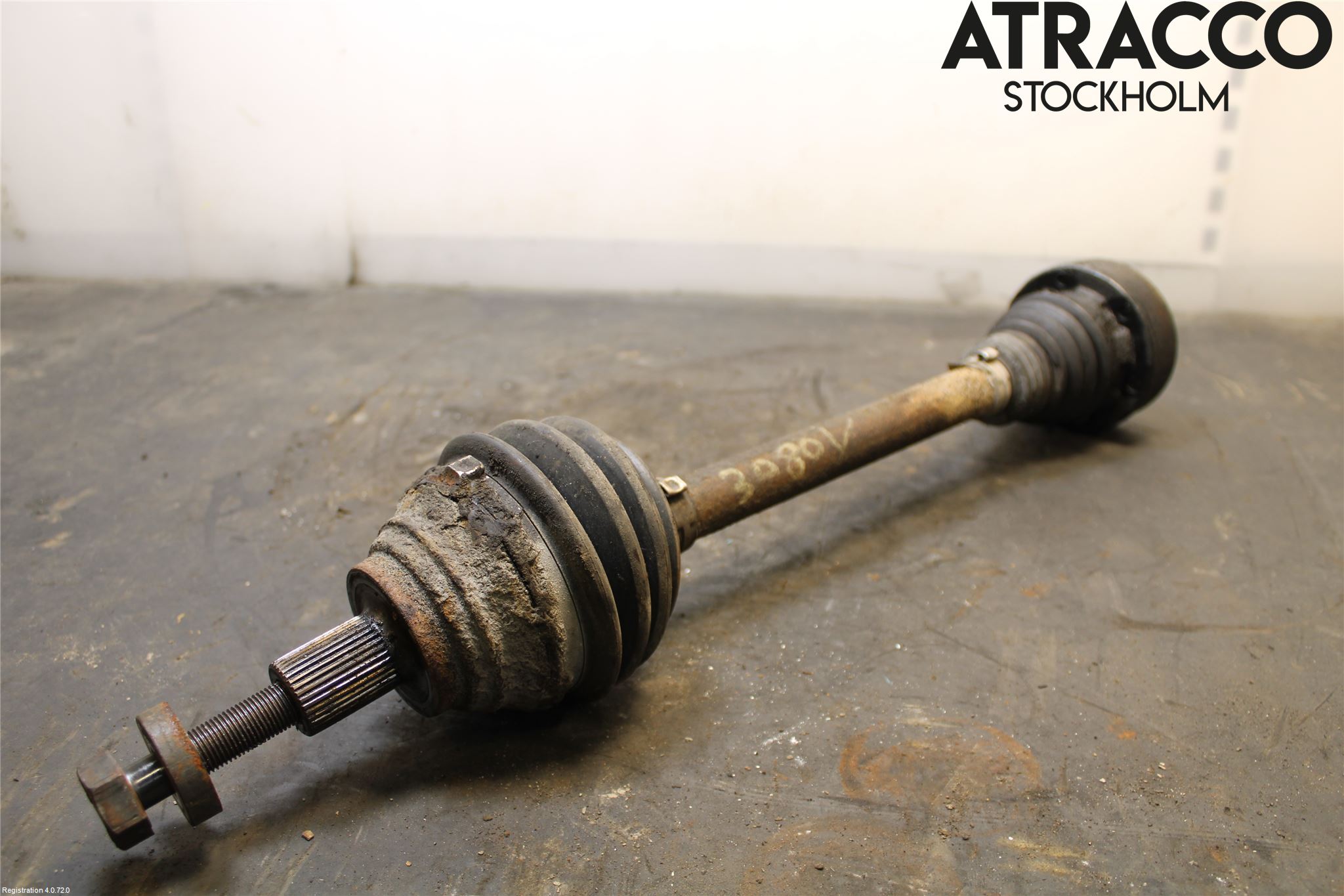 Audi A3/S3     04-05 Drivaxel Fram Vänster