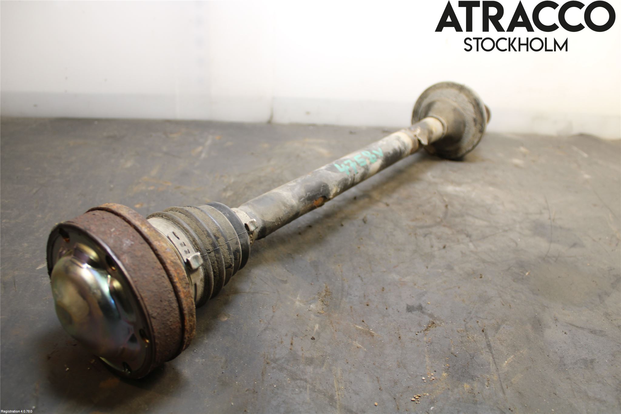 Volkswagen VW PHAETON Drivaxel Bak Vänster