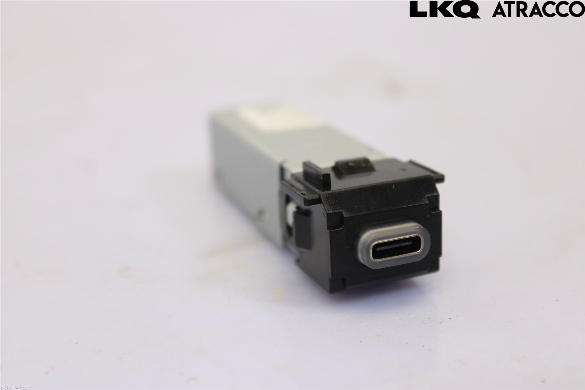 Toyota YARIS XP21 20- Usb Connection