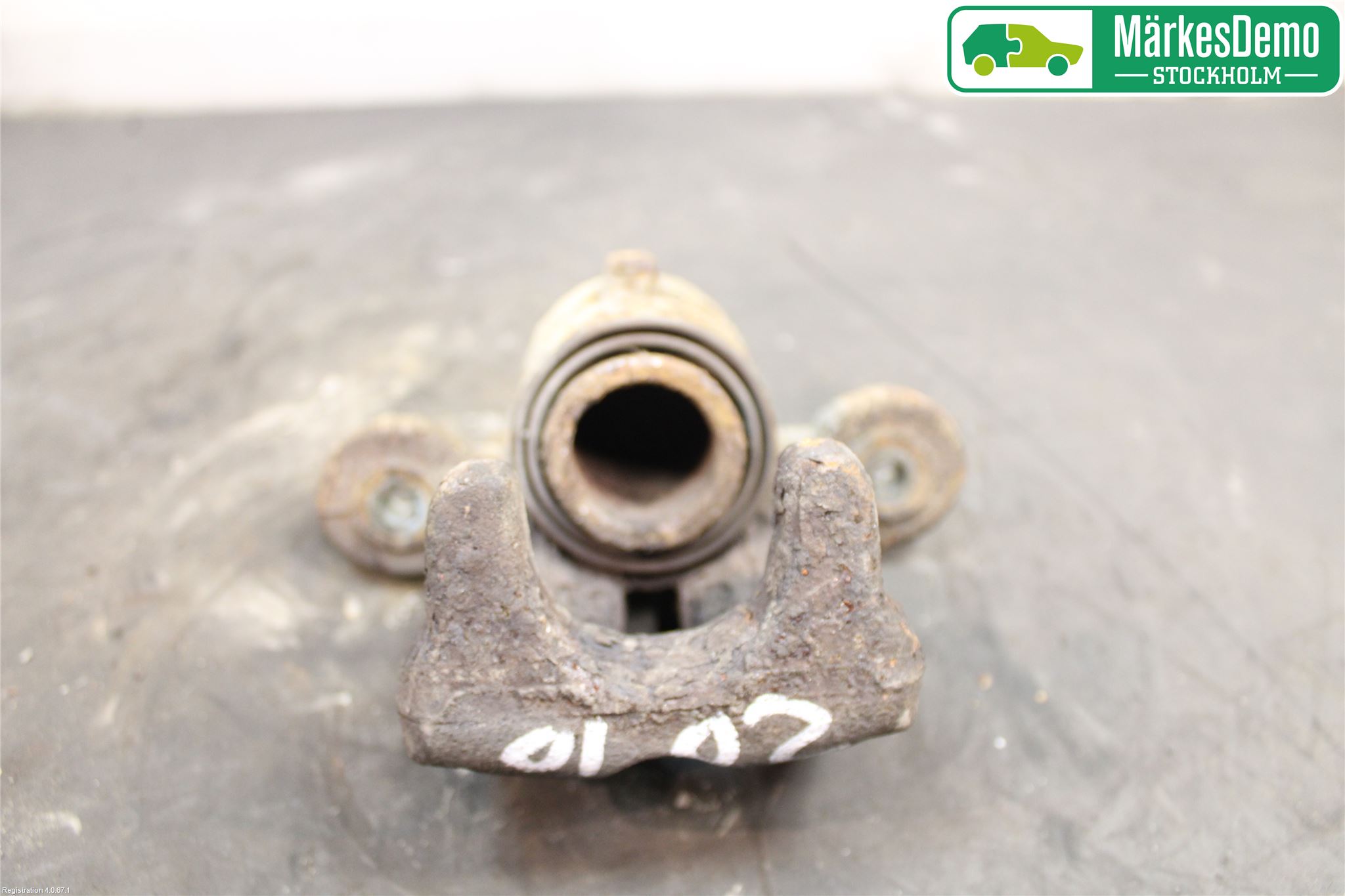 BMW 1 E87/81 5D/3D 03-11 Bromsok Bak Vänster