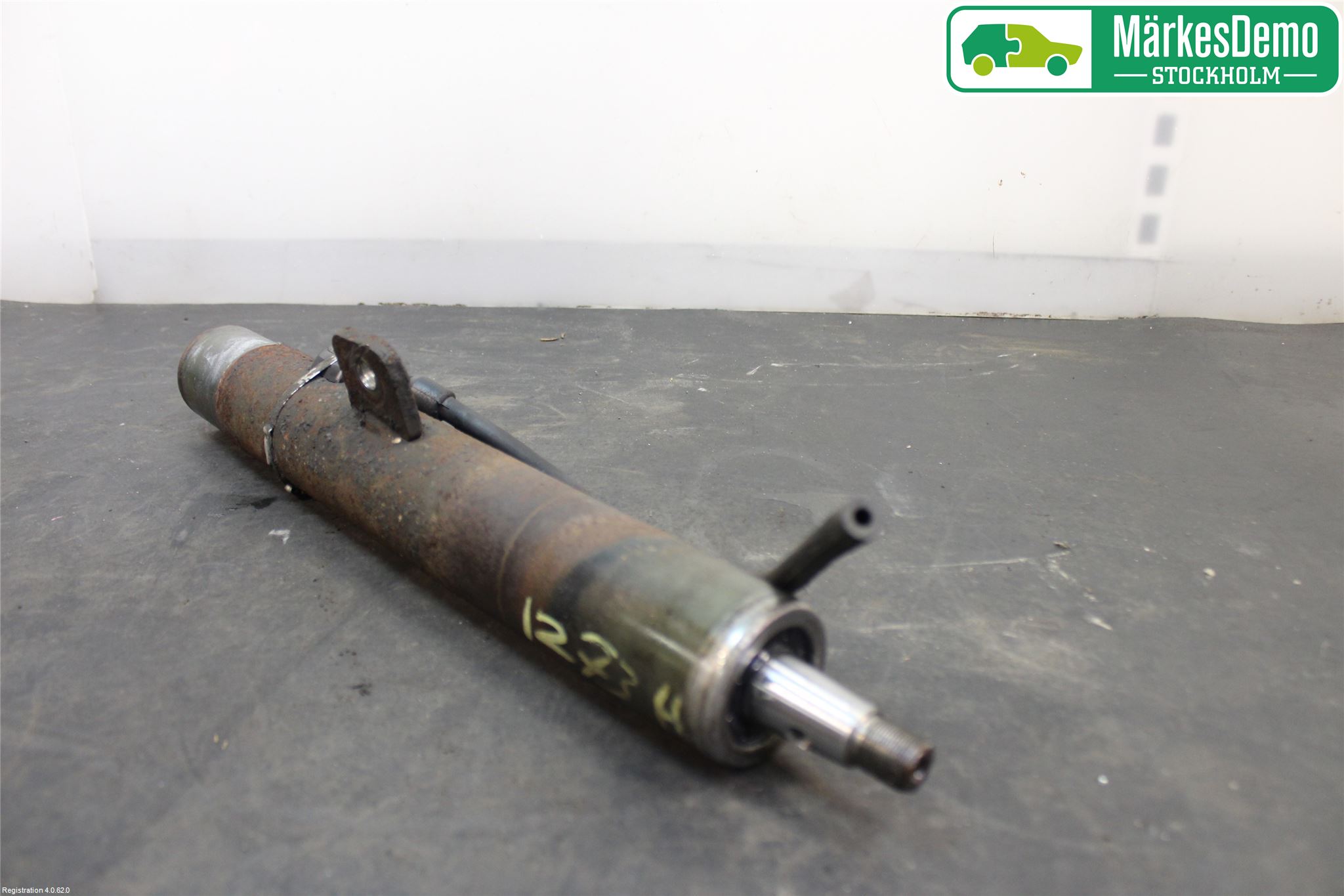 Citroen C5 -04 Fjäderben Fram Höger