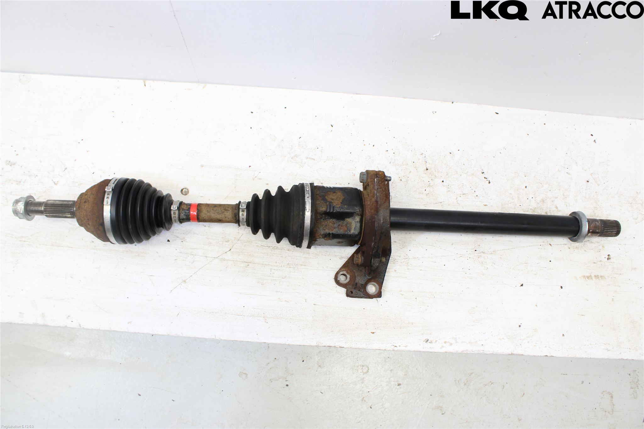 Nissan QASHQAI+2  10-14 Drivaxel Fram Höger