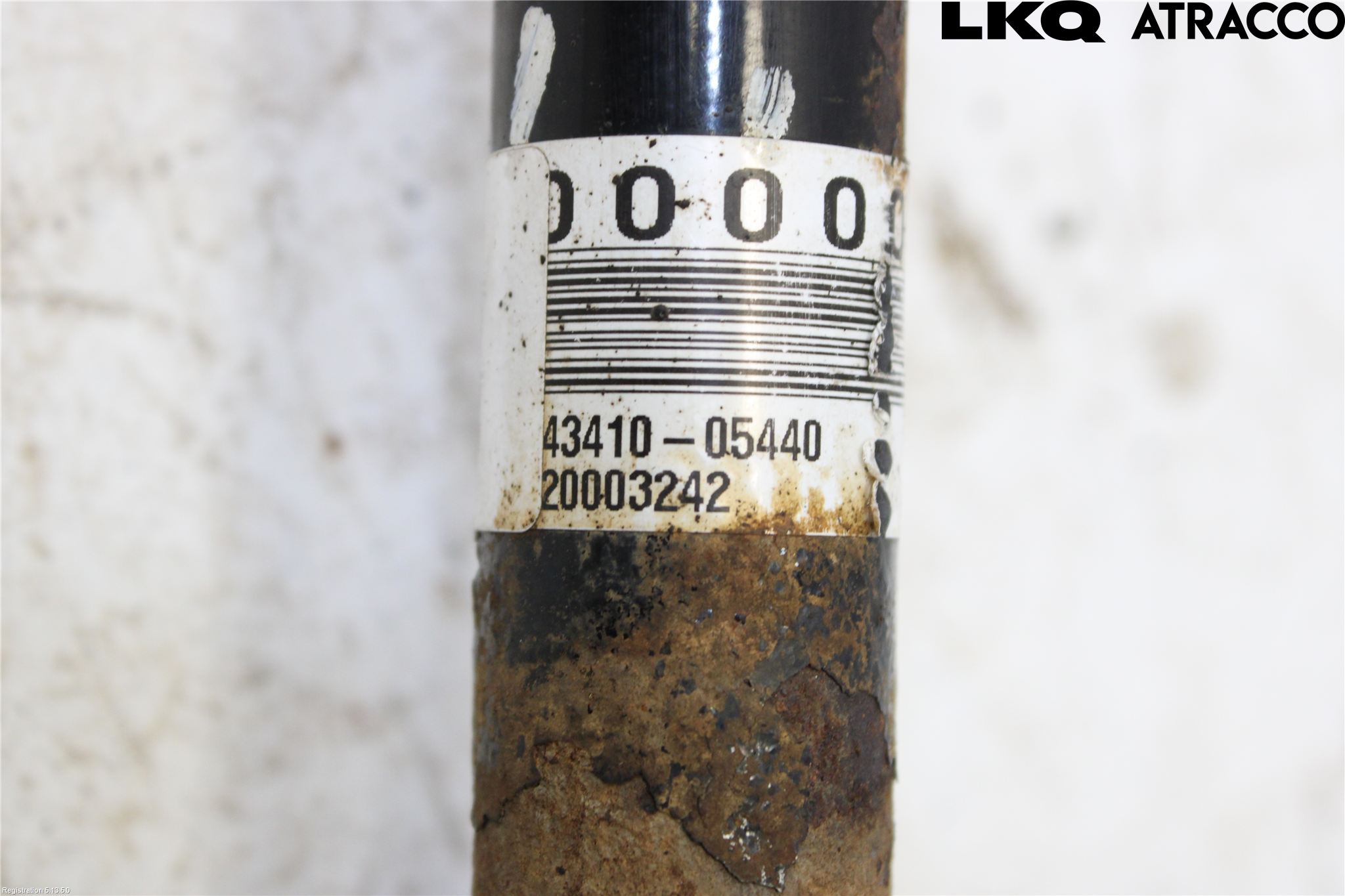 Toyota AVENSIS 16-18 Drivaxel Fram Höger