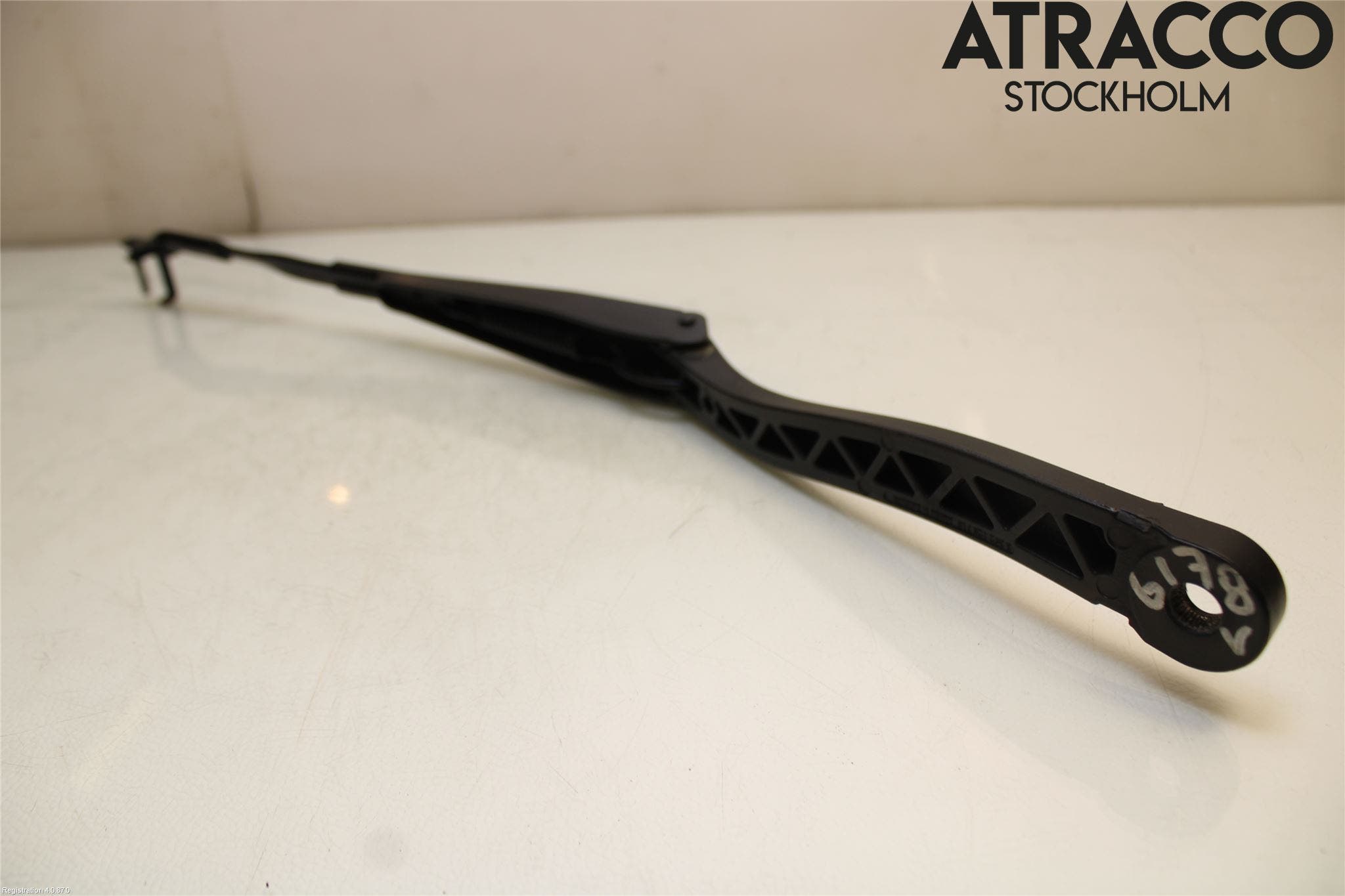 Mercedes-Benz MB E-KLASS (W212) 09-16 Torkararm Armar Vindruta