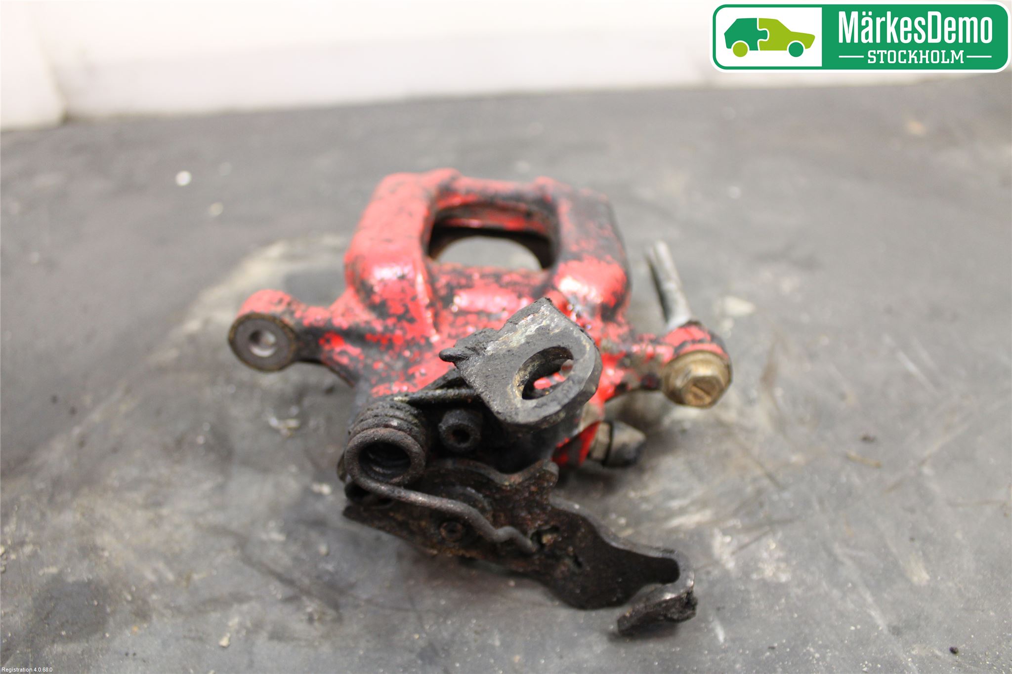 Volkswagen VW GOLF VI 09-13 Bromsok Bak Höger