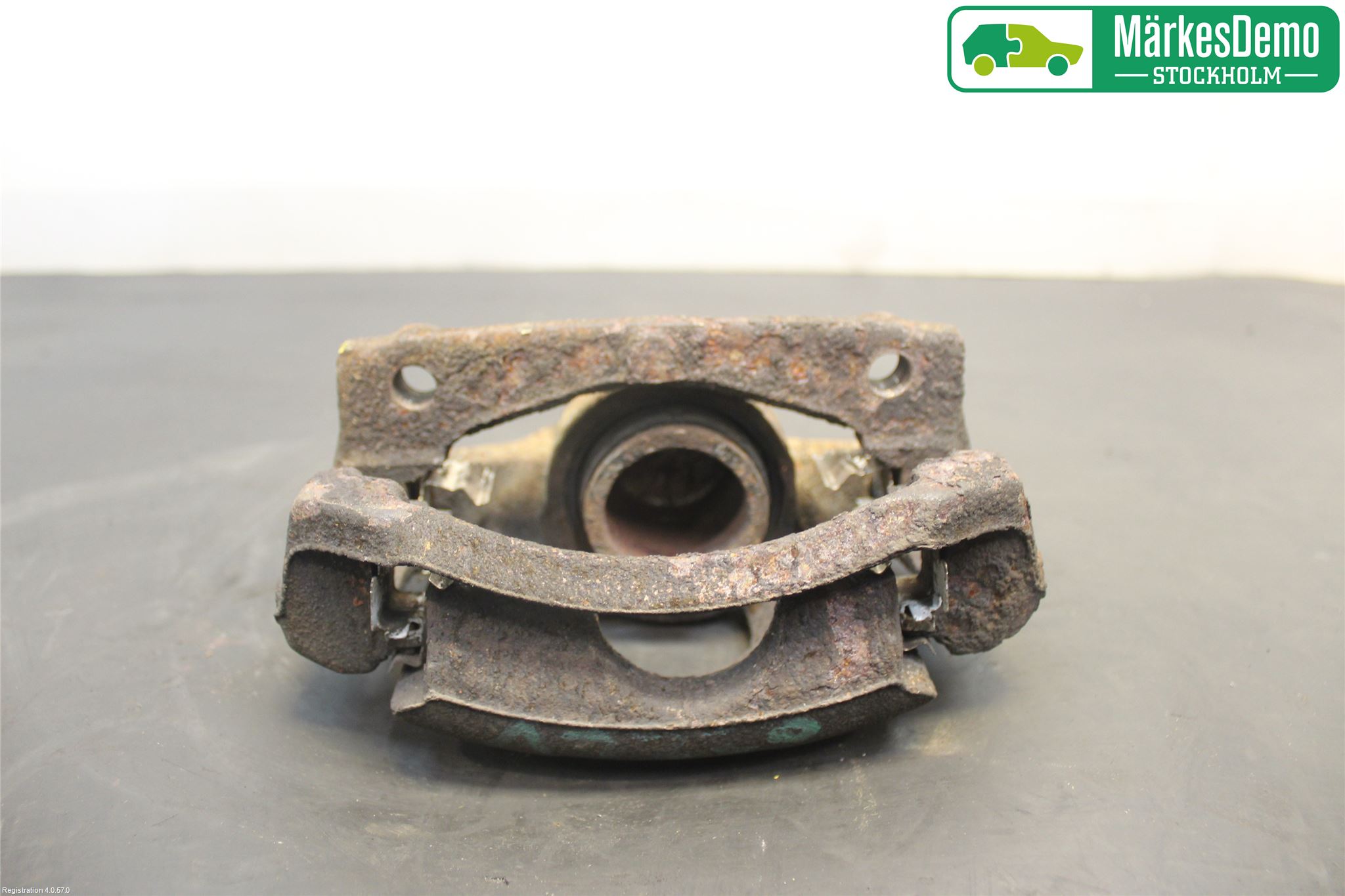 Toyota AYGO 06-14 Bromsok Fram Vänster