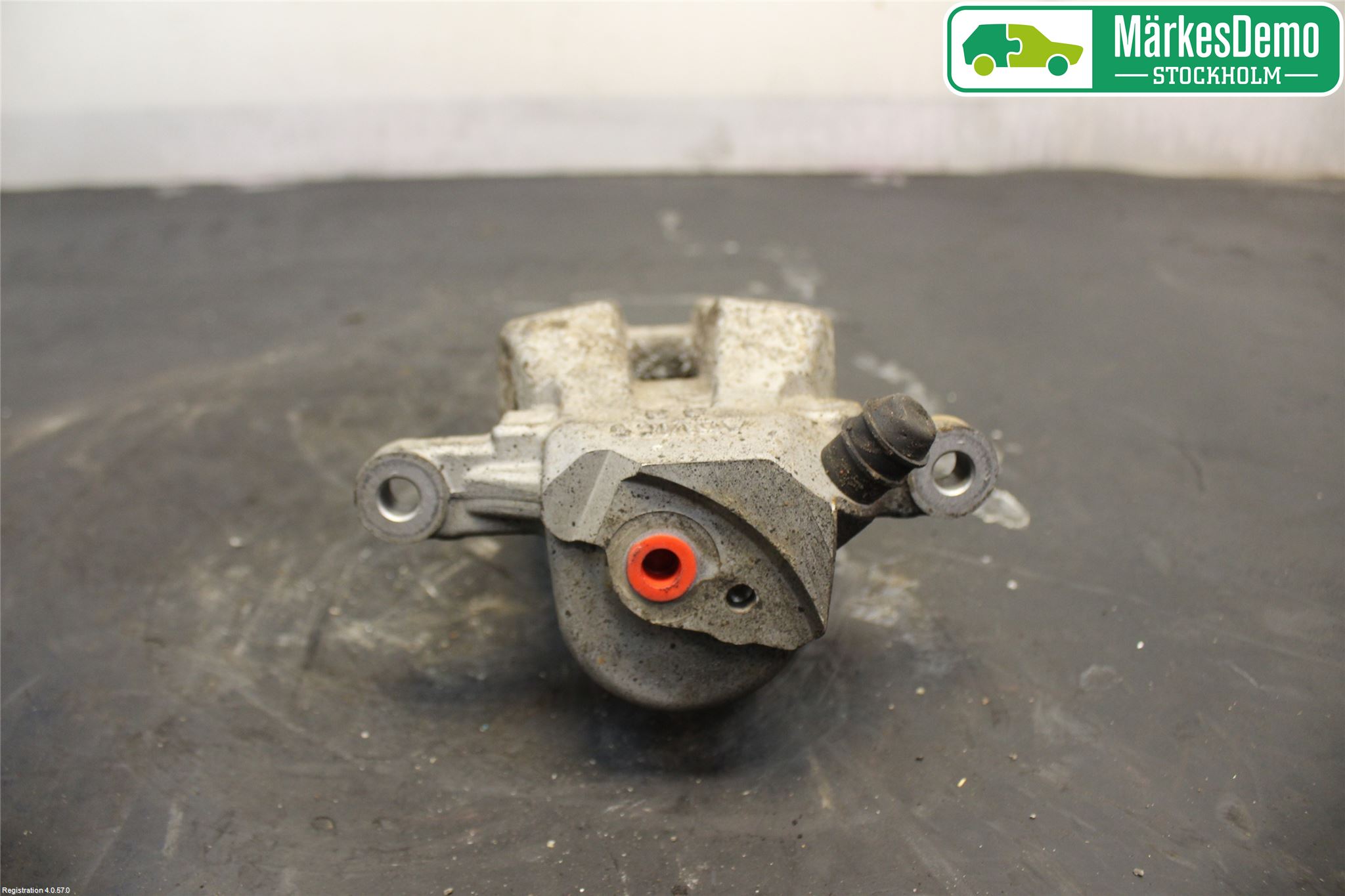 Toyota RAV4 13-18 Bromsok Bak Vänster