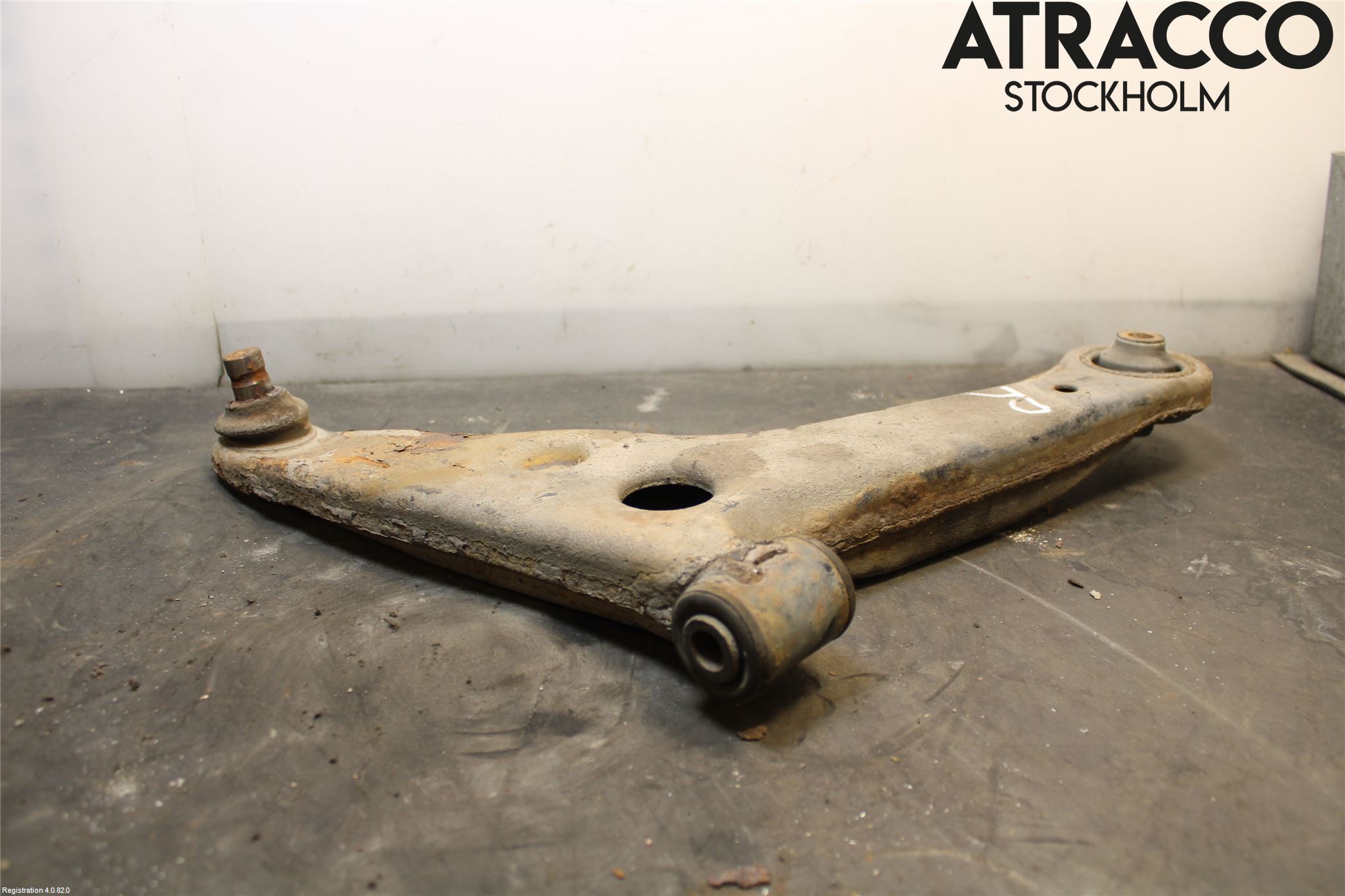 Mitsubishi LANCER  03-07 Bärarm Fram Undre Hö