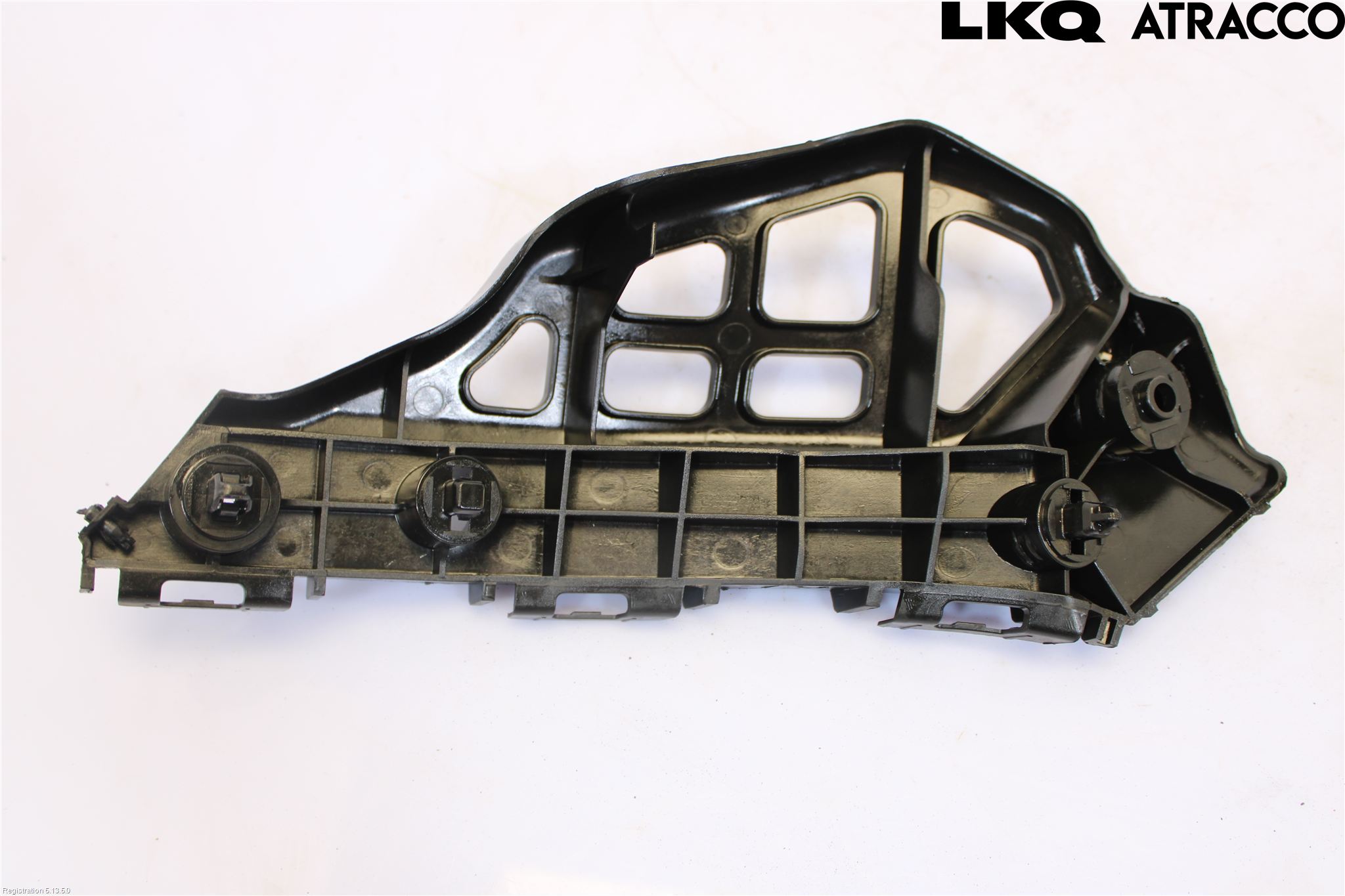 Toyota AURIS 13-19 Stötfångarfäste Fram Hö