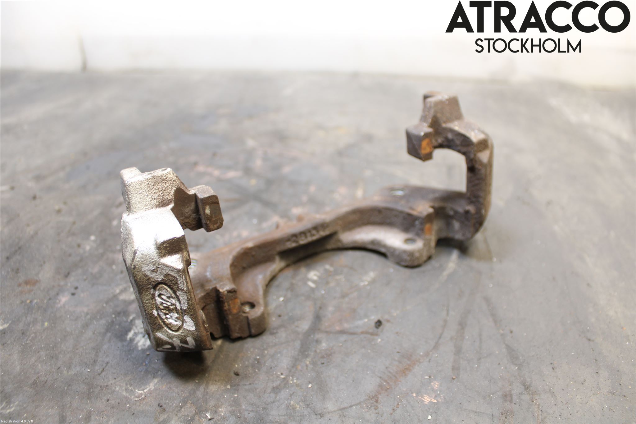 Ford FOCUS 19- Bromsokshållare