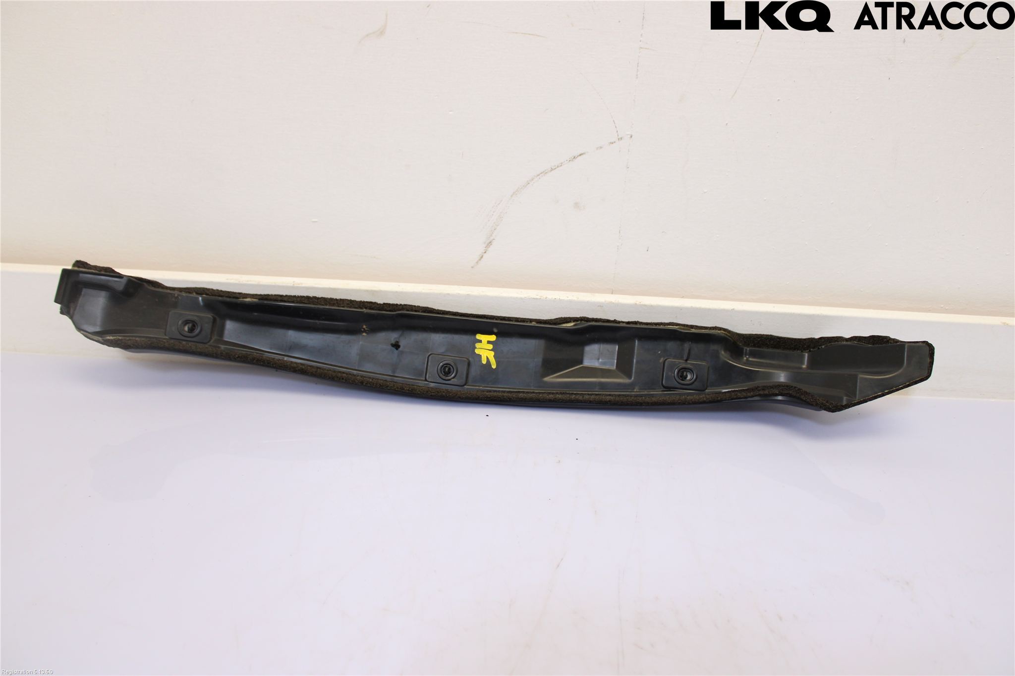 Toyota YARIS XP21 20- Skärm Hörn Utfyllnad Fram