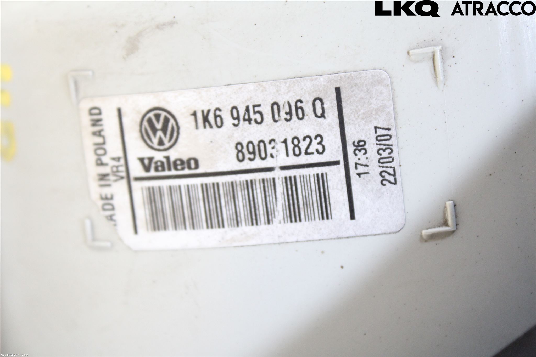 Volkswagen VW GOLF V 04-09 Bakljus Höger