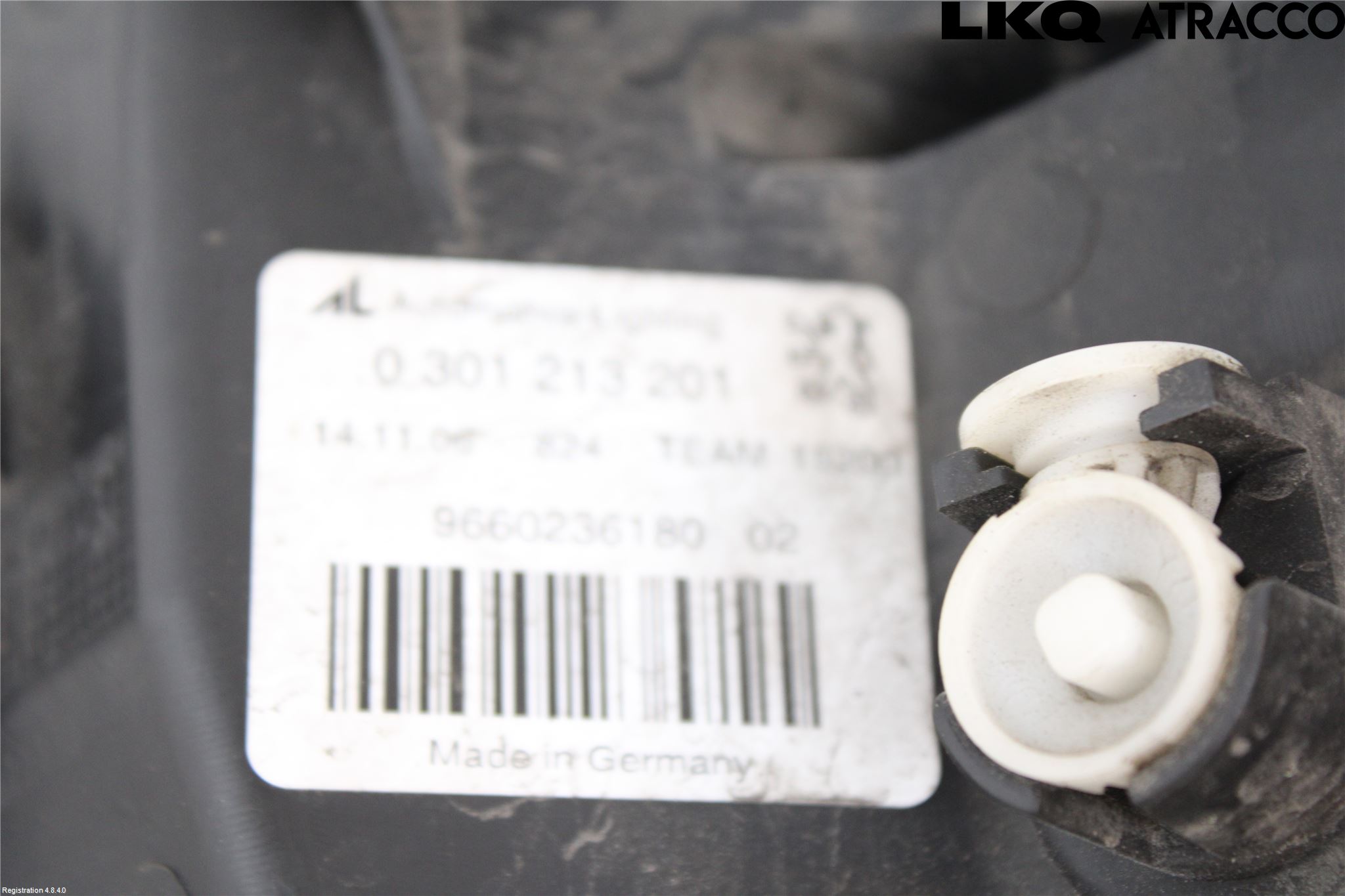 Peugeot 407 Strålkastare Vänster