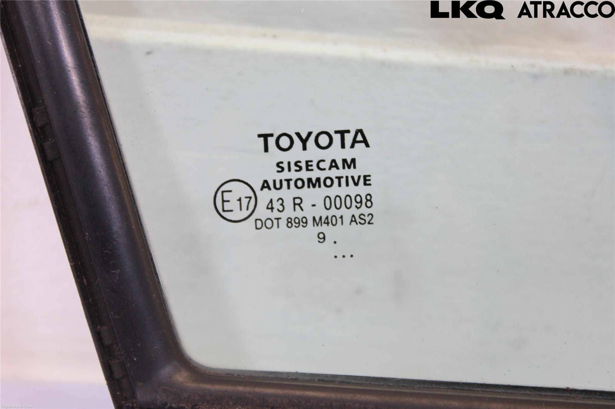 Toyota C-HR 16-23 Dörruta Fram Lilla Hö