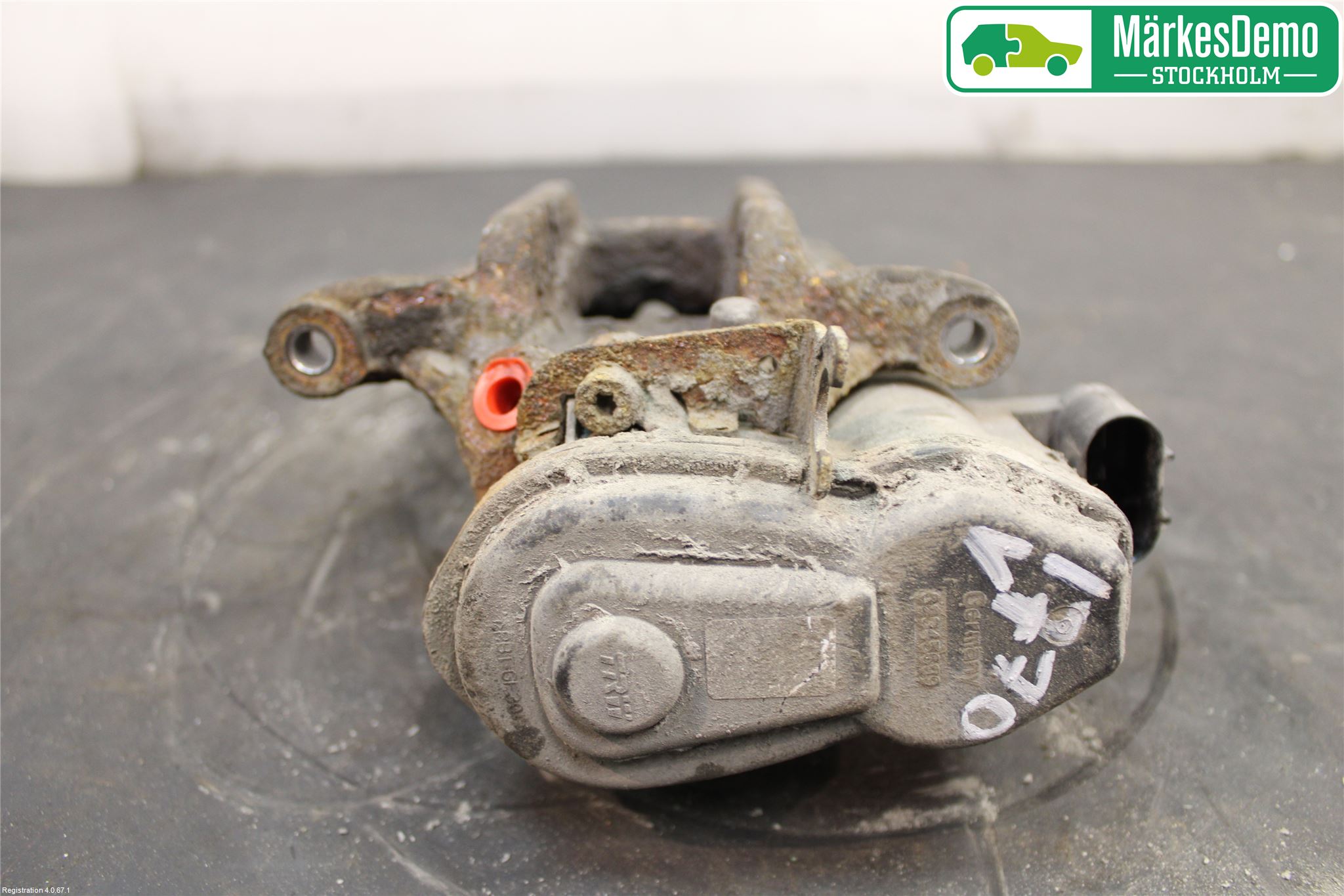 BMW 5 F10/F11/F18 09-17 Bromsok Bak Vänster