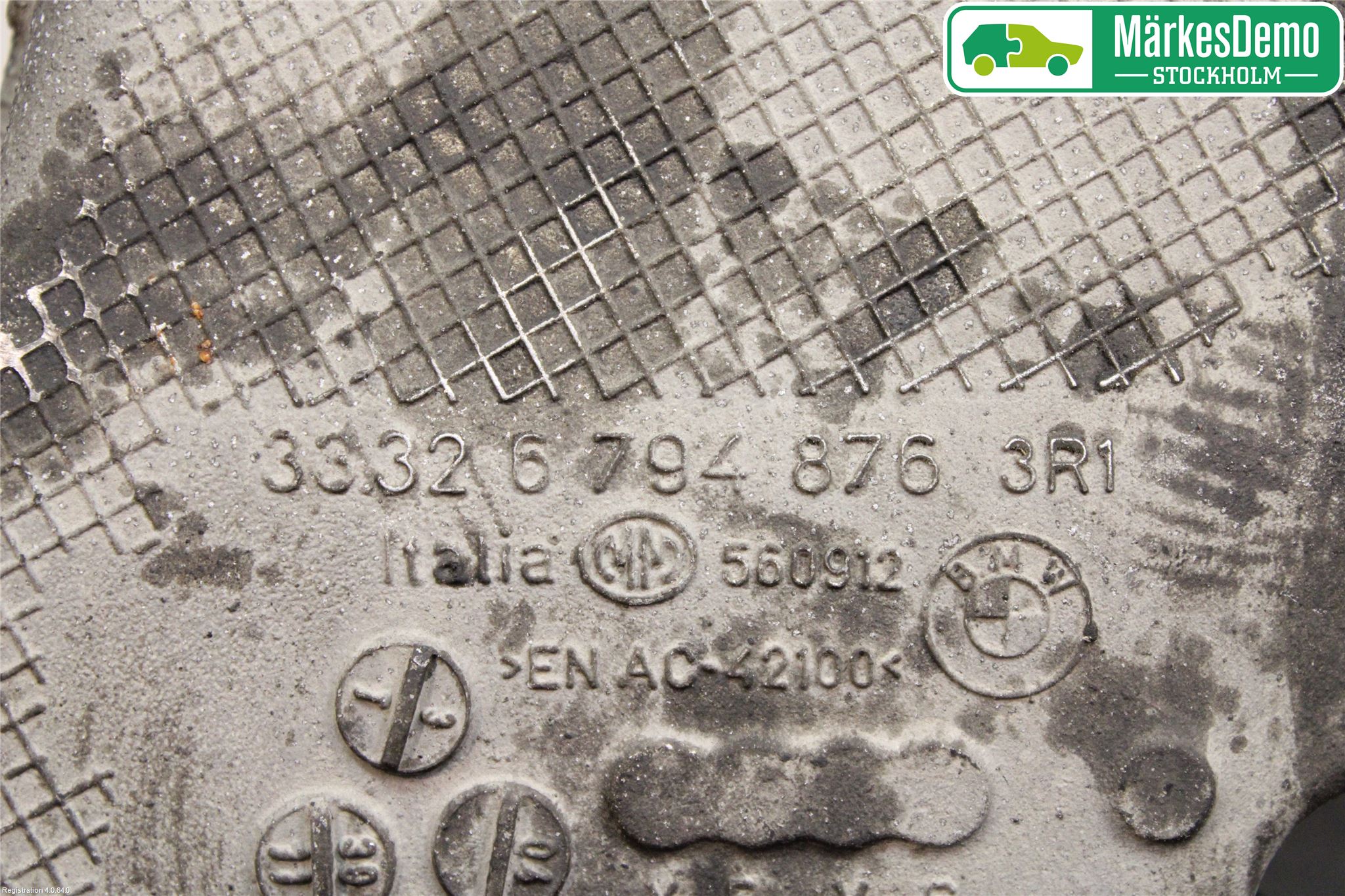 BMW 6 F12/F13 10-18 Bärarm Bak Höger