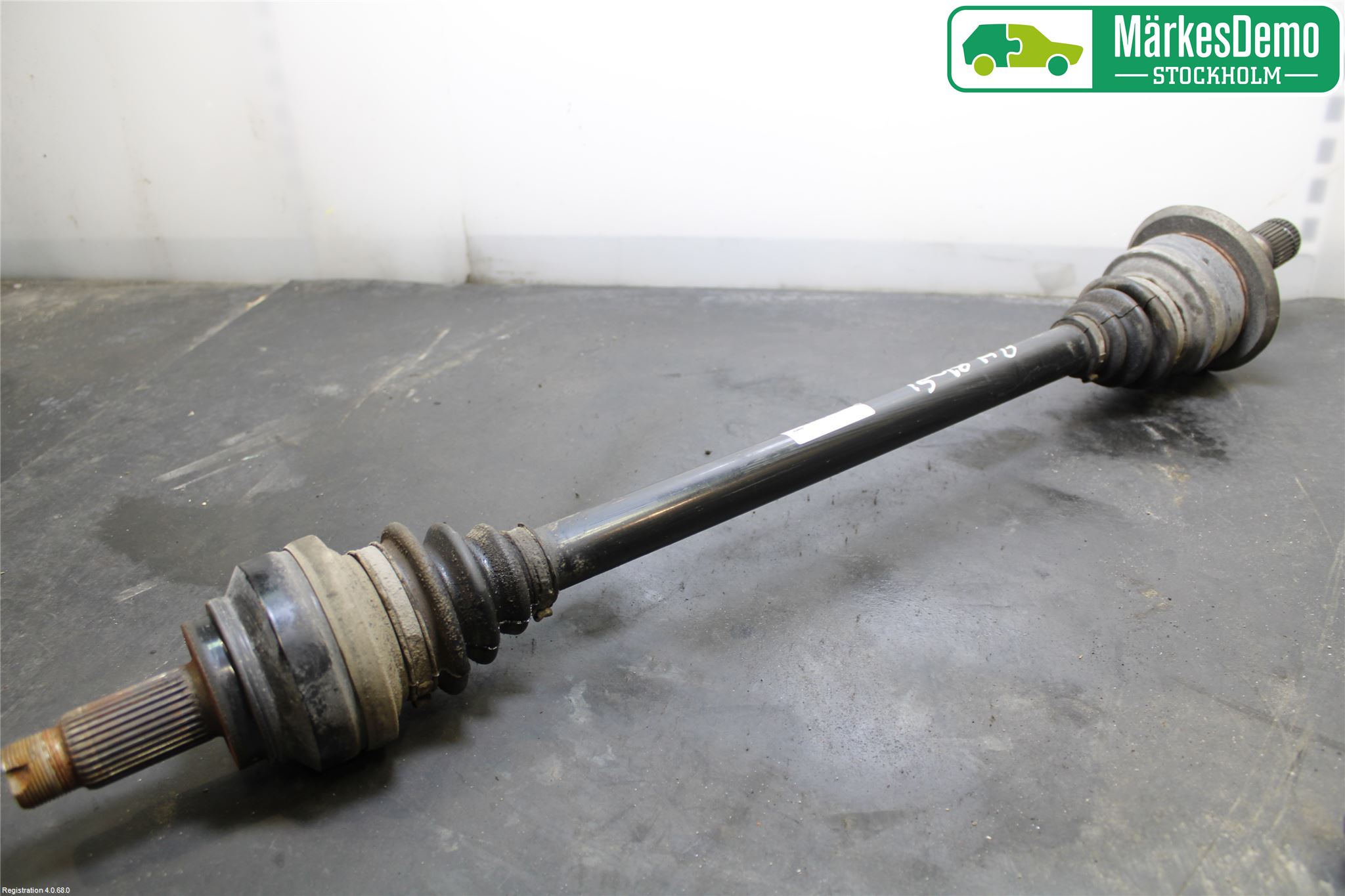 BMW 5 GT F07 09-17 Drivaxel Bak Höger