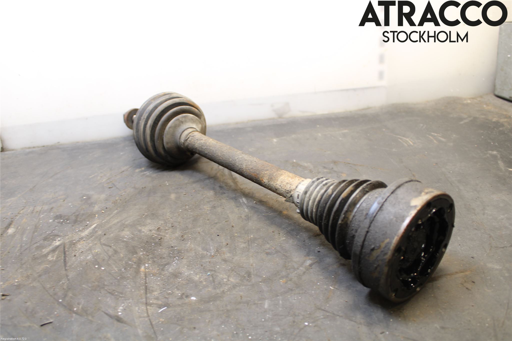 Audi A3/S3     04-05 Drivaxel Fram Vänster
