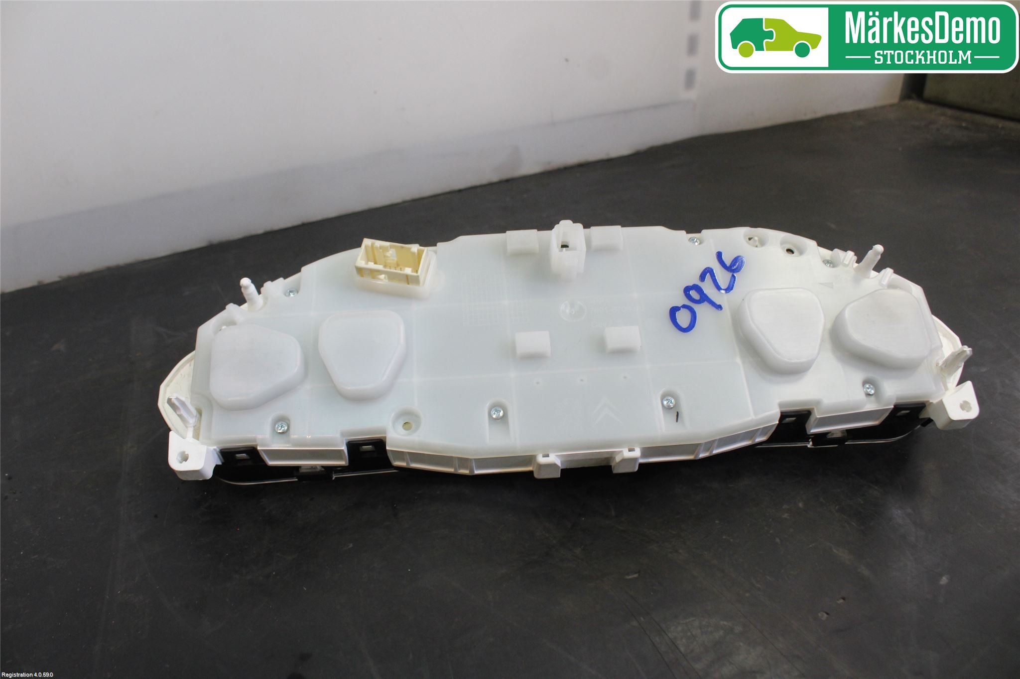 Peugeot 208 12-15 Instrument Komb