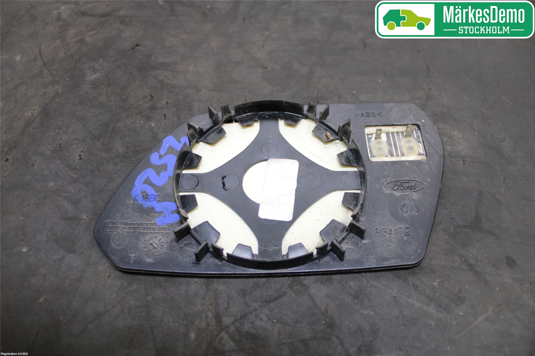 Ford MONDEO     01-06 Spegelglas Hö