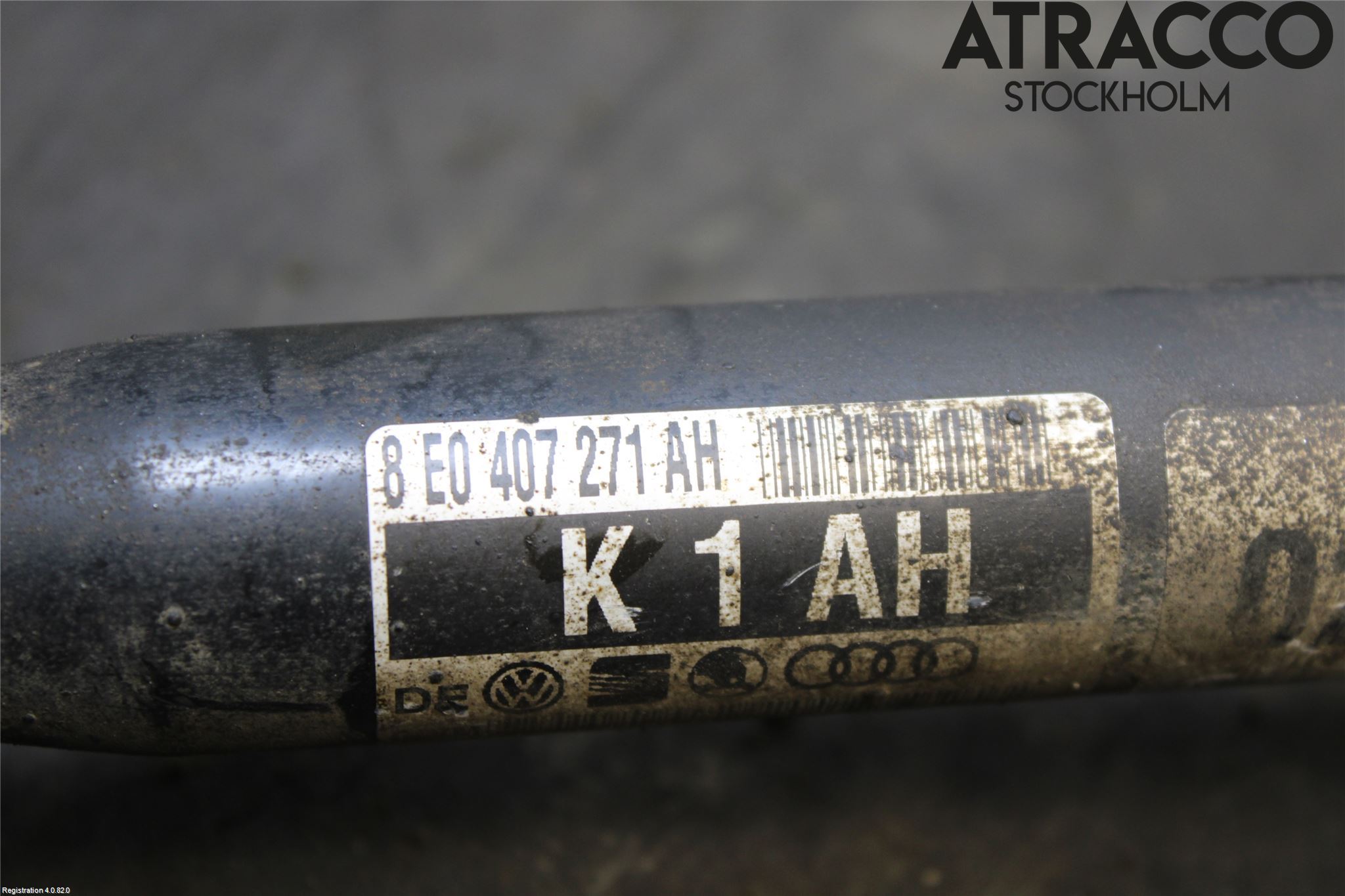 Audi A4/S4 01-05 Drivaxel Fram Vänster