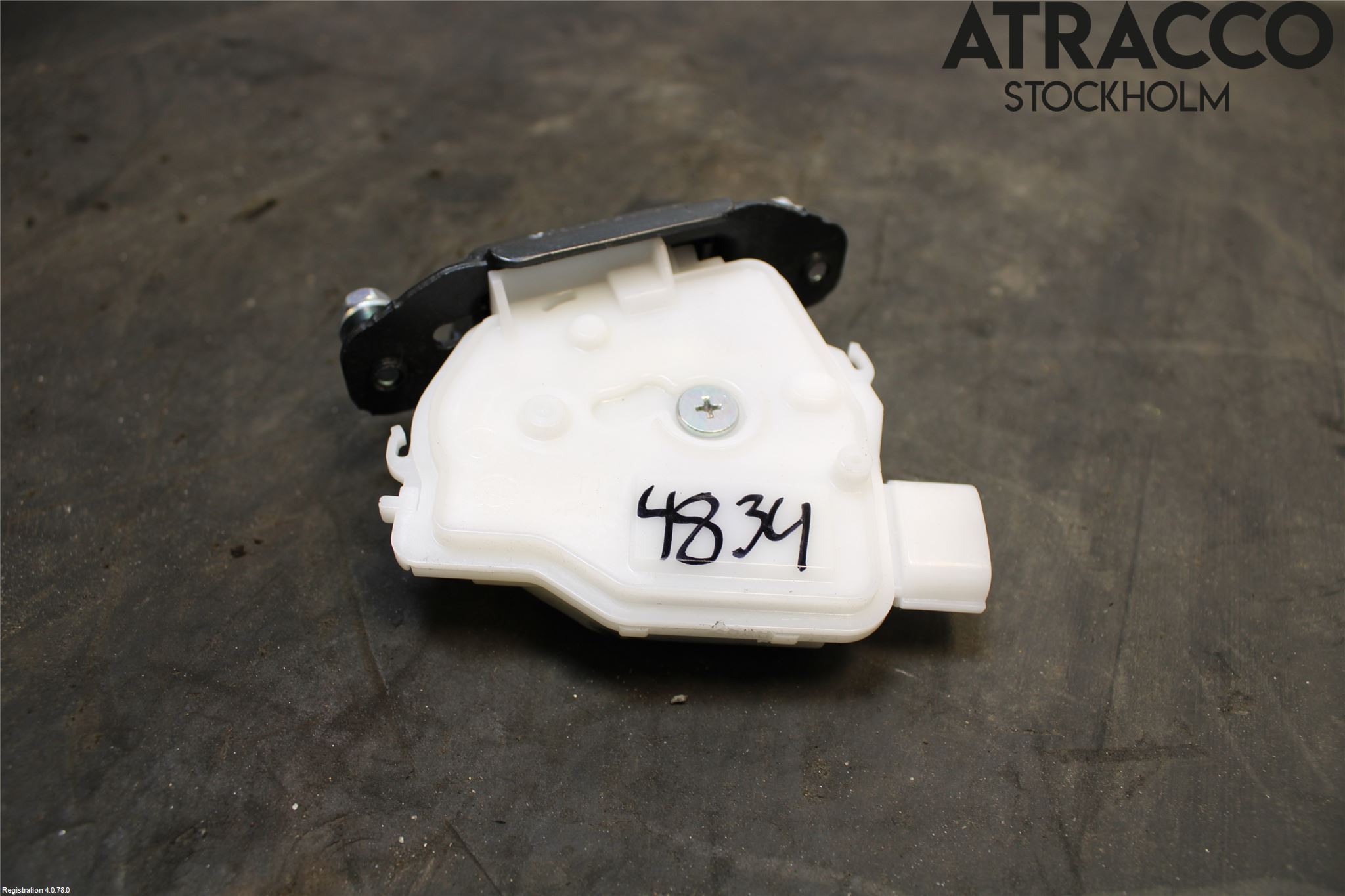 Toyota AURIS 13-19 Låskista Baklucka