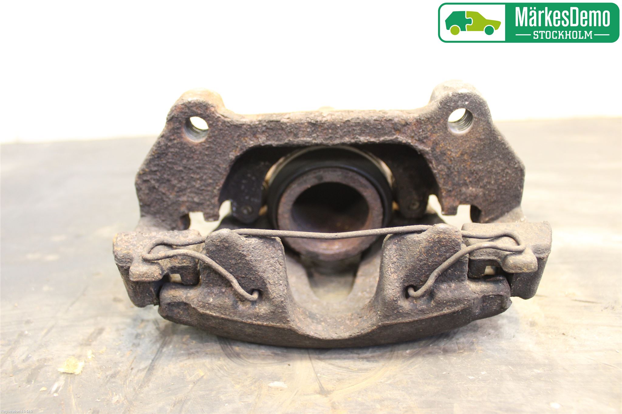 Saab 9-5     06-10 Bromsok Fram Höger