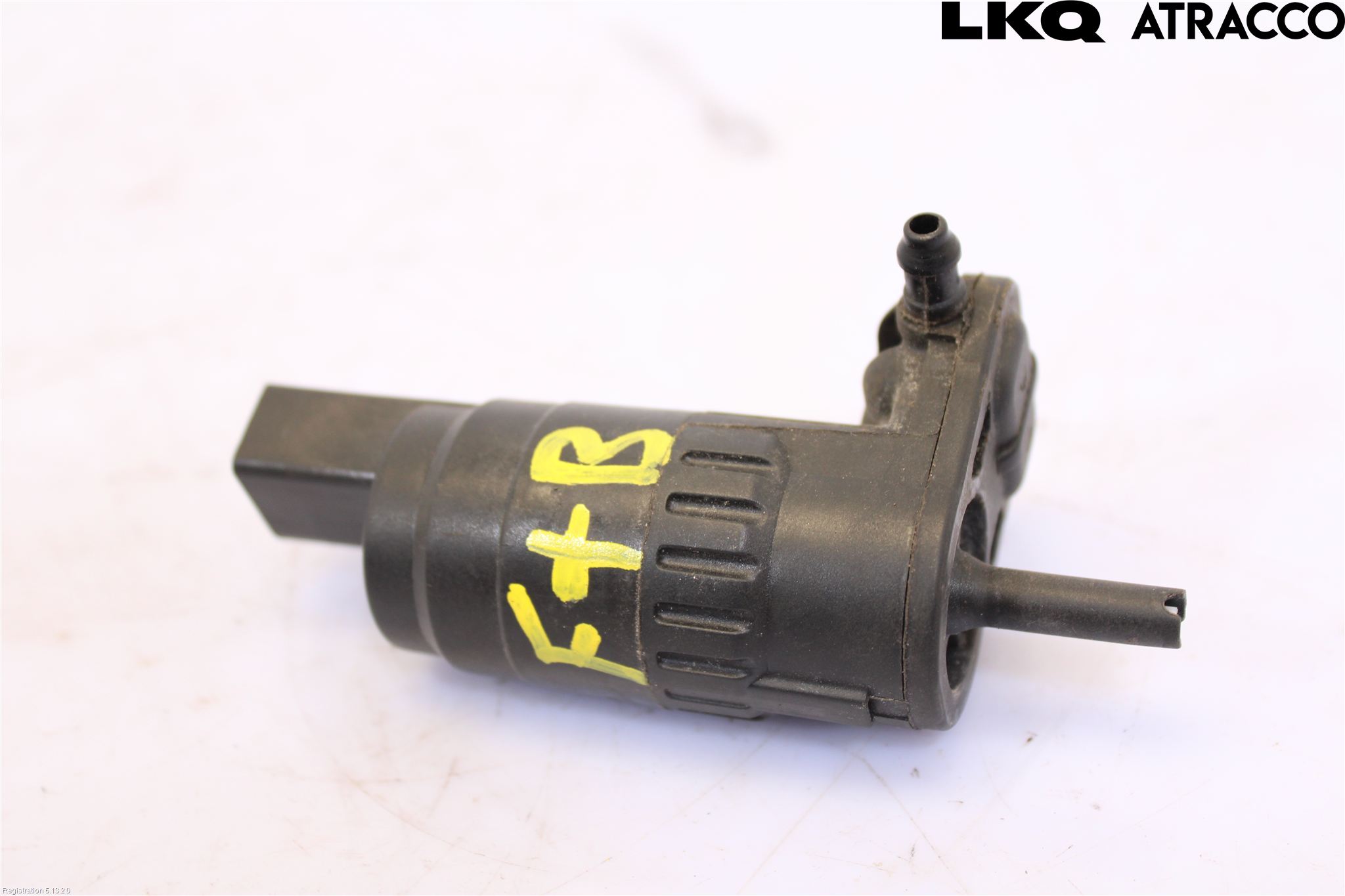 Volkswagen VW POLO 10-17 Spolarpump Vindruta