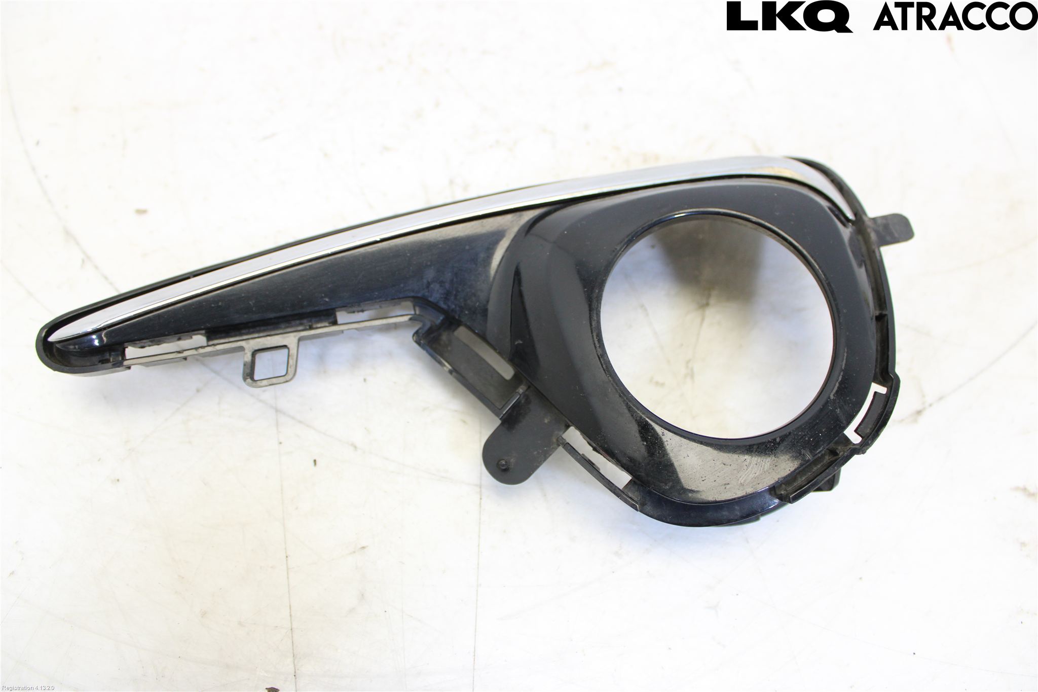 Toyota YARIS XP130 15-20 Dimljussarg Fram