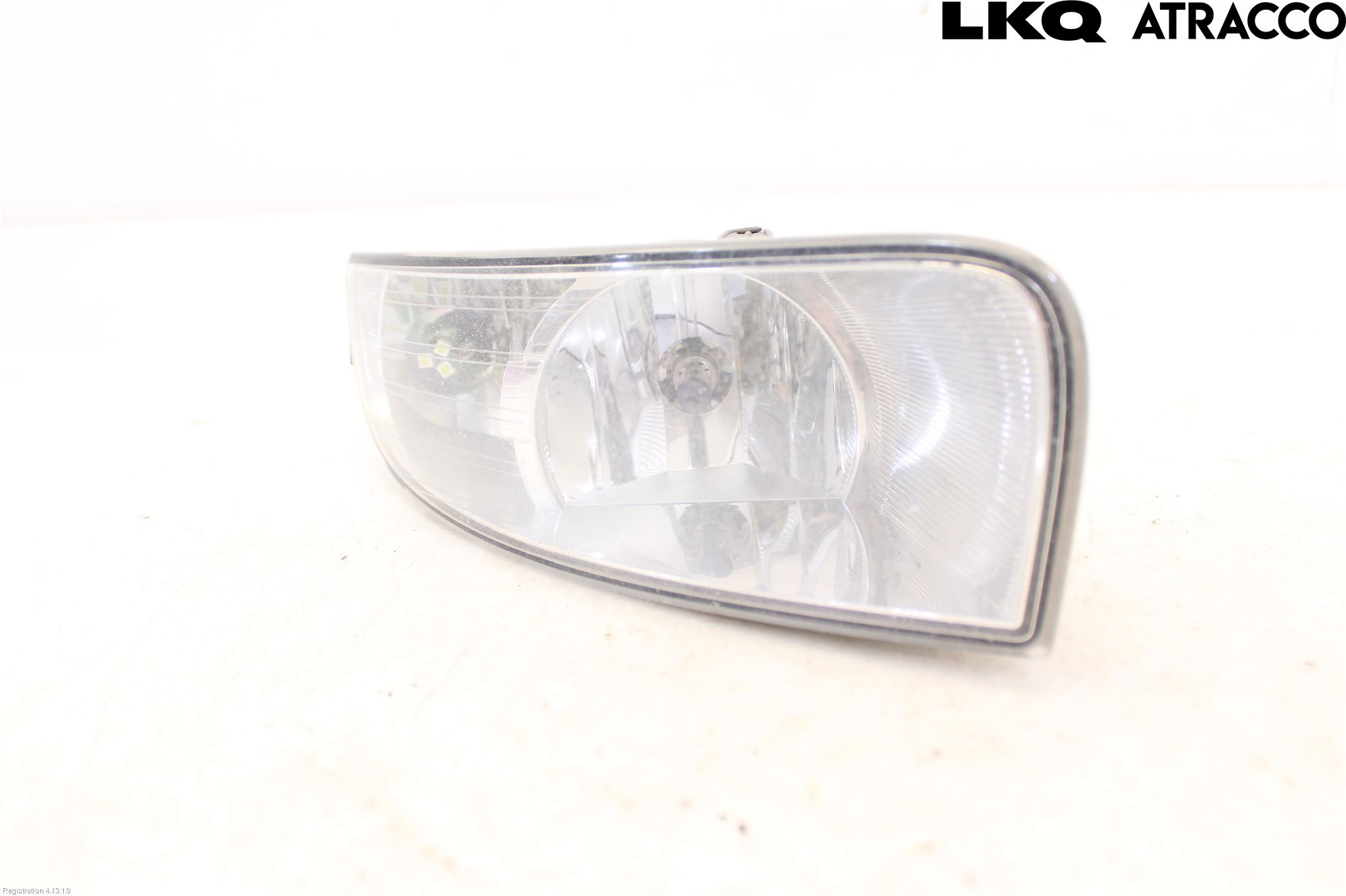 Skoda SUPERB 09-15 Dimljus-Varselljus Fram