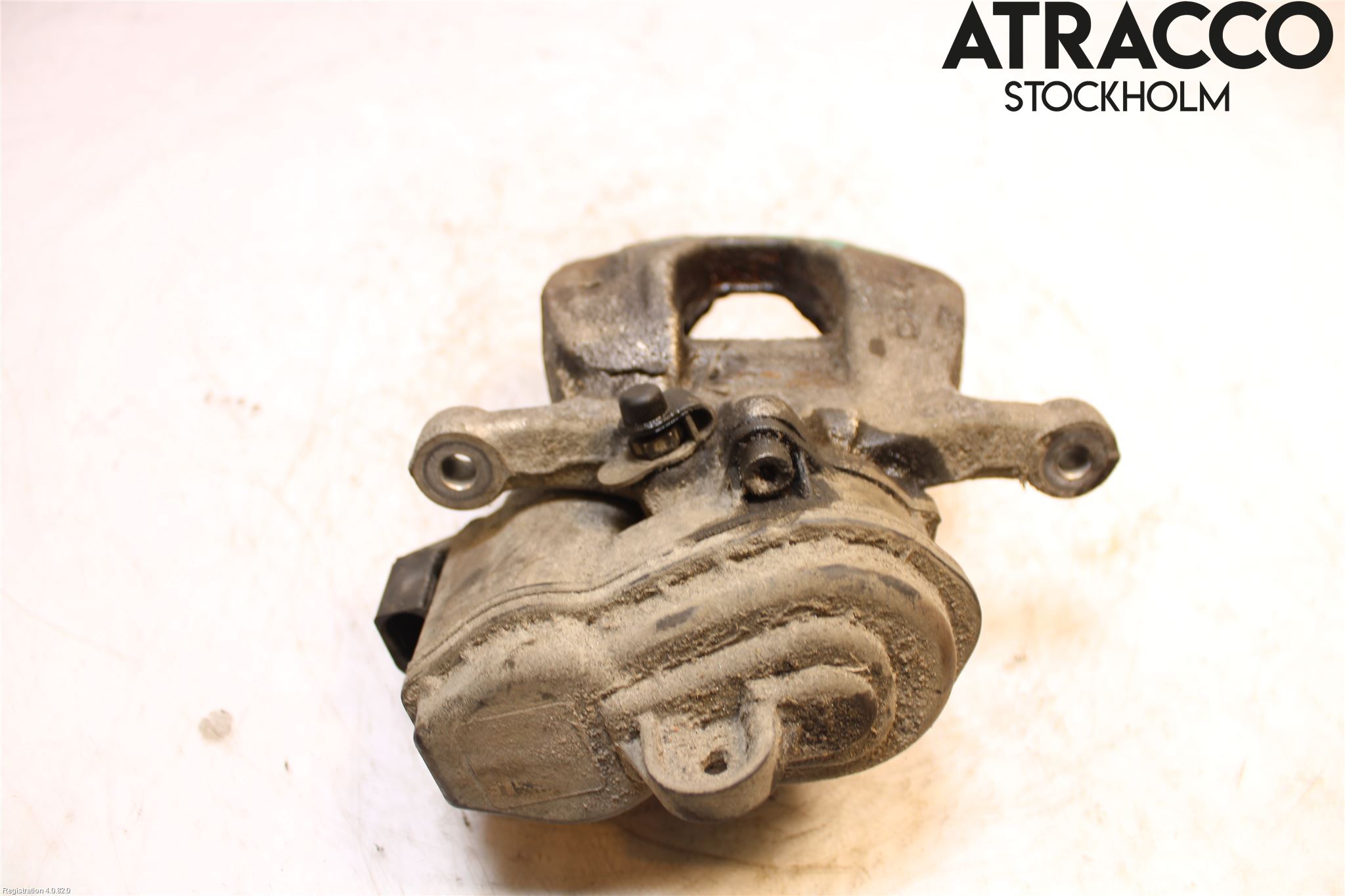 Audi A4/S4 B9 16-19 Bromsok Bak Vänster