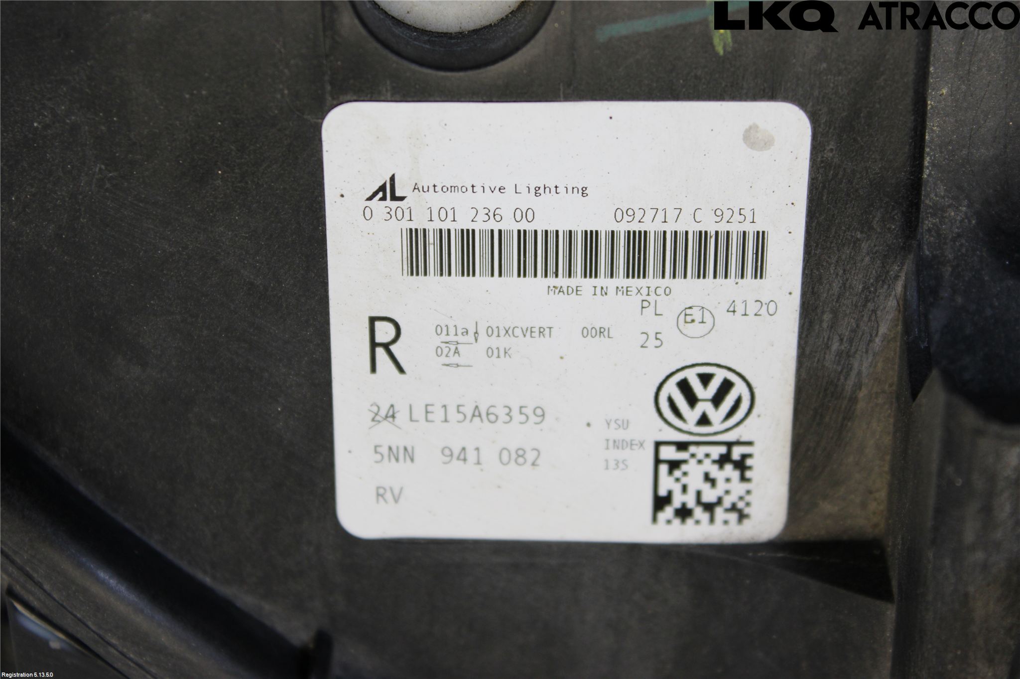 Volkswagen VW TIGUAN 16-24 Strålkastare Höger