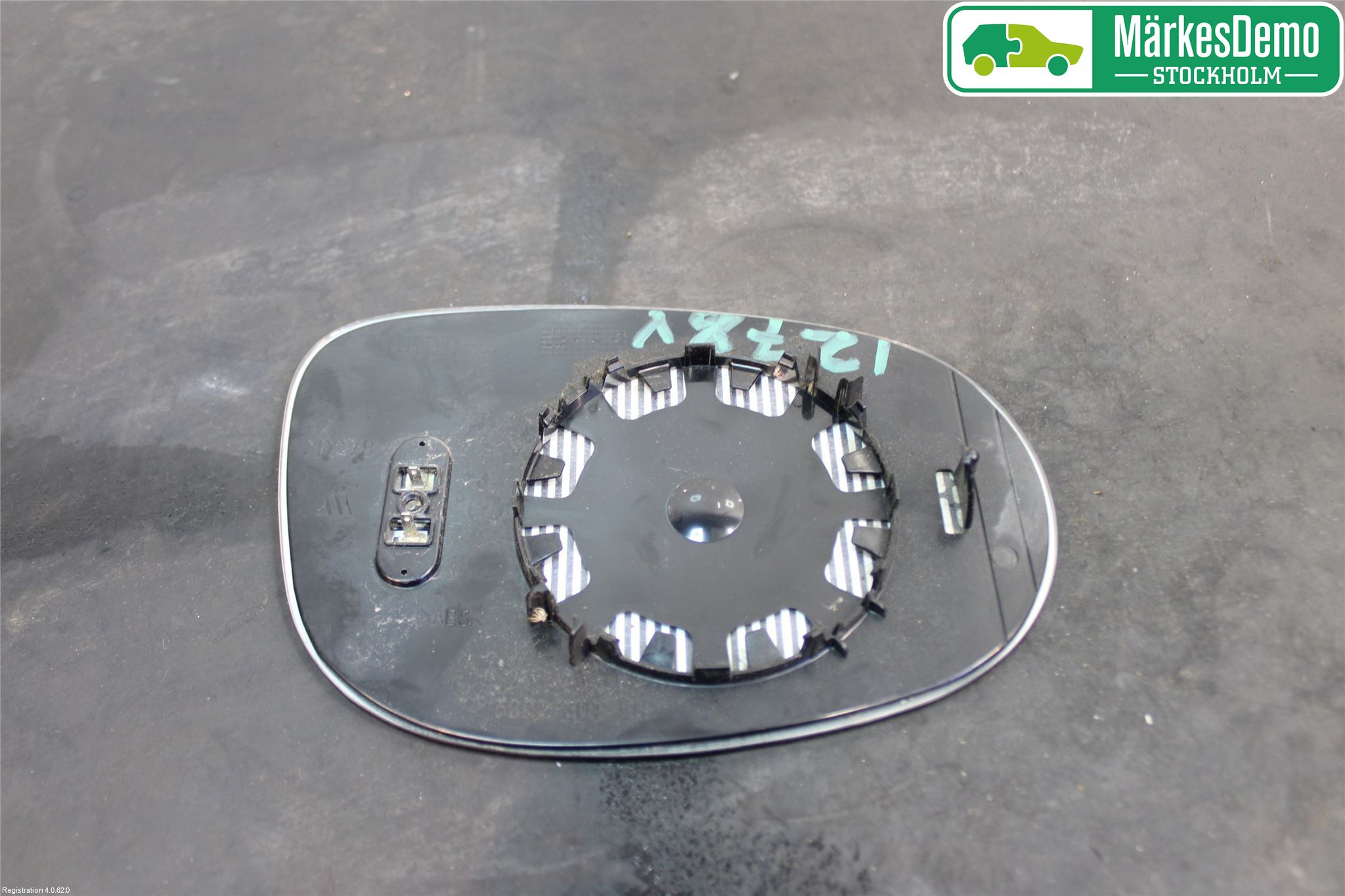 Ford KA 09-16 Spegelglas Vä