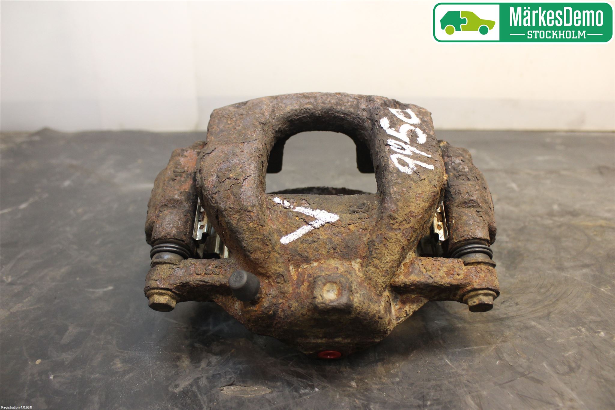 Toyota AURIS 07-09 Bromsok Fram Vänster