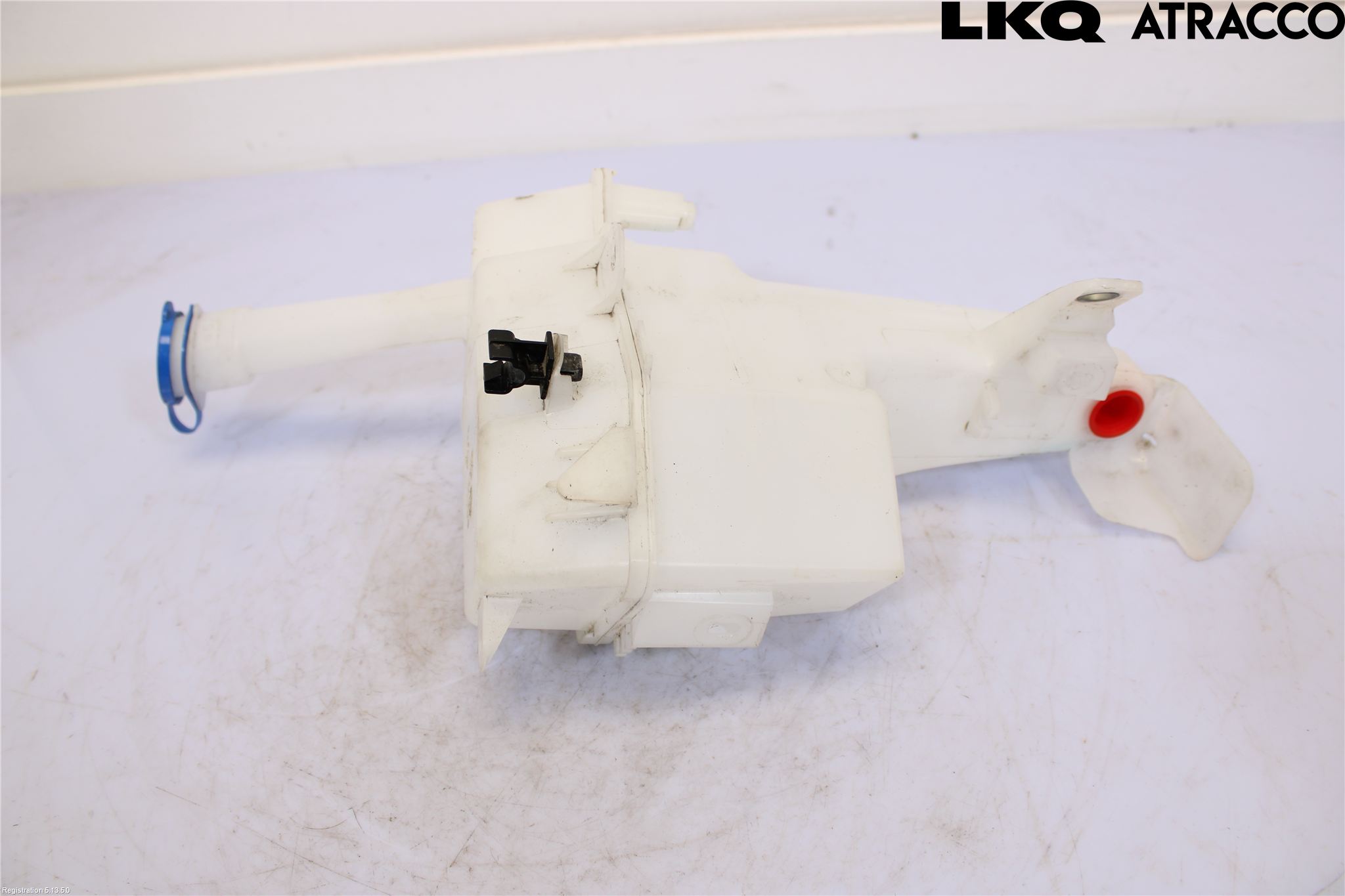 Toyota YARIS CROSS XP21 21- Spolartank Vindruta