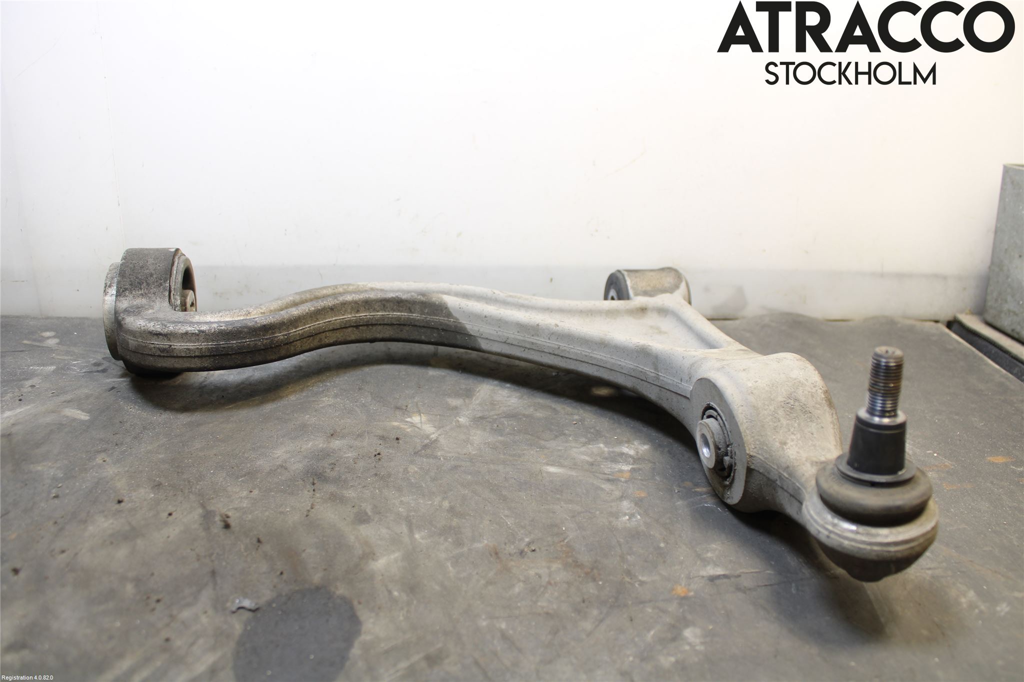 Porsche PANAMERA 09- Bärarm Fram Undre Hö