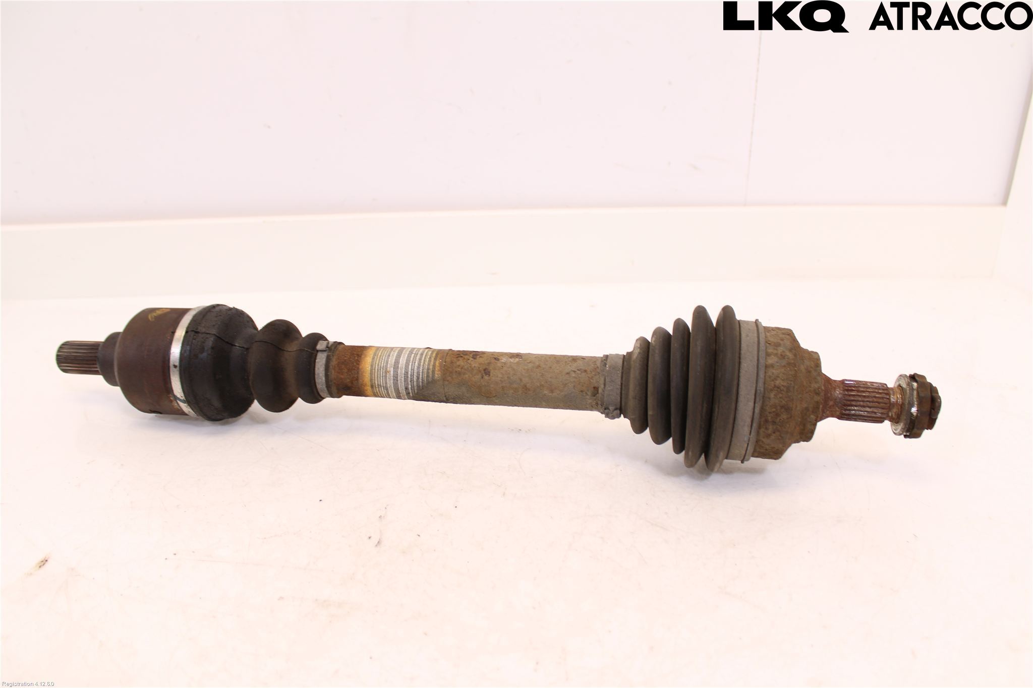 Peugeot 307     01-05 Drivaxel Fram Vänster