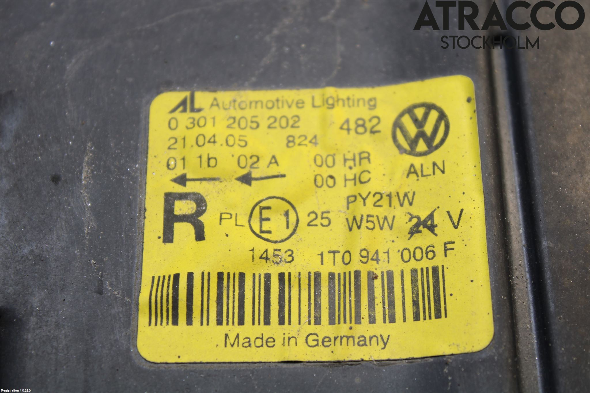 Volkswagen VW TOURAN 03-10 Strålkastare Höger