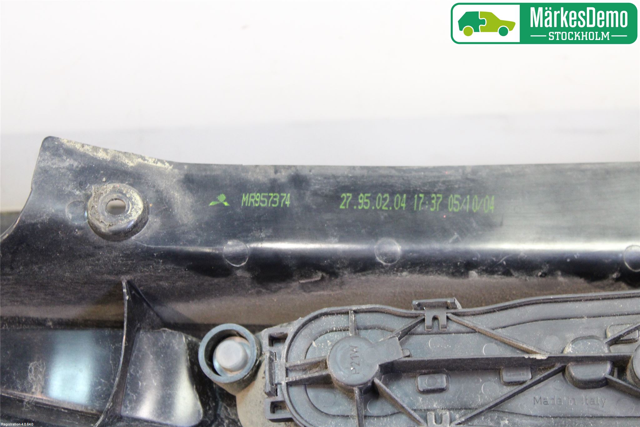 Mitsubishi COLT   04-08 Bakljus Höger