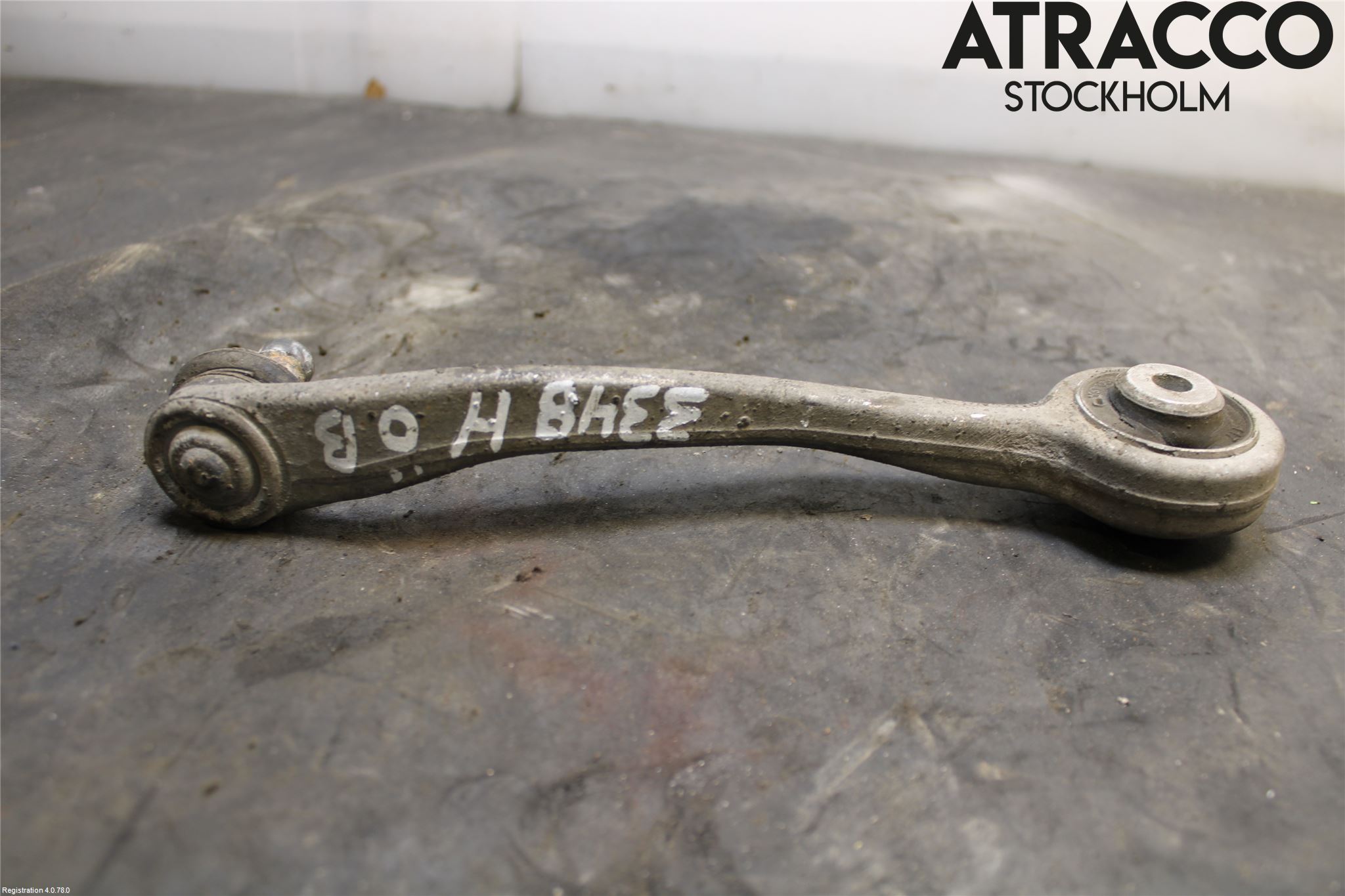 Audi Q5 09-16 Bärarm Fram Övre Hö