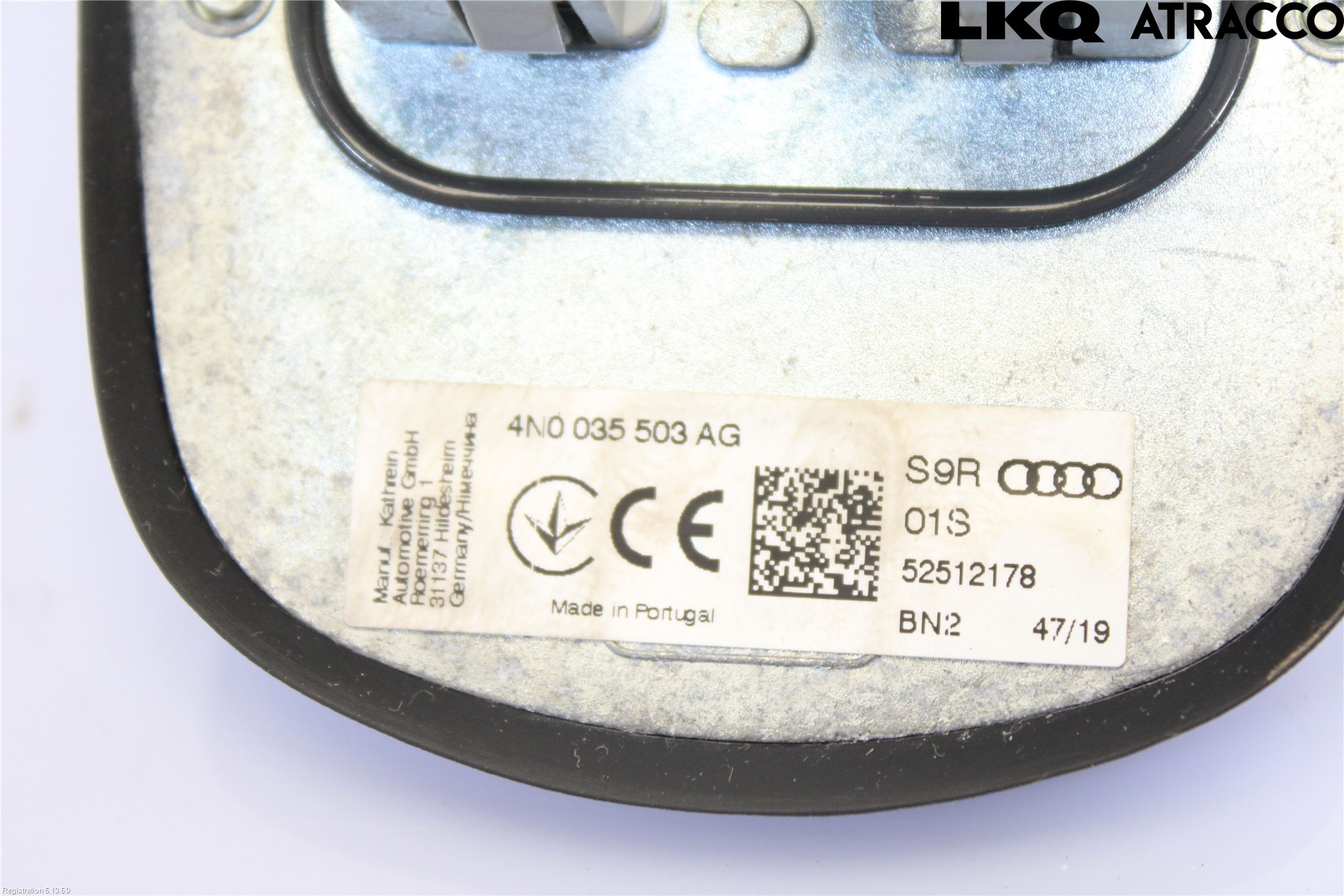 Audi A6 F2/C8 19- Antenn